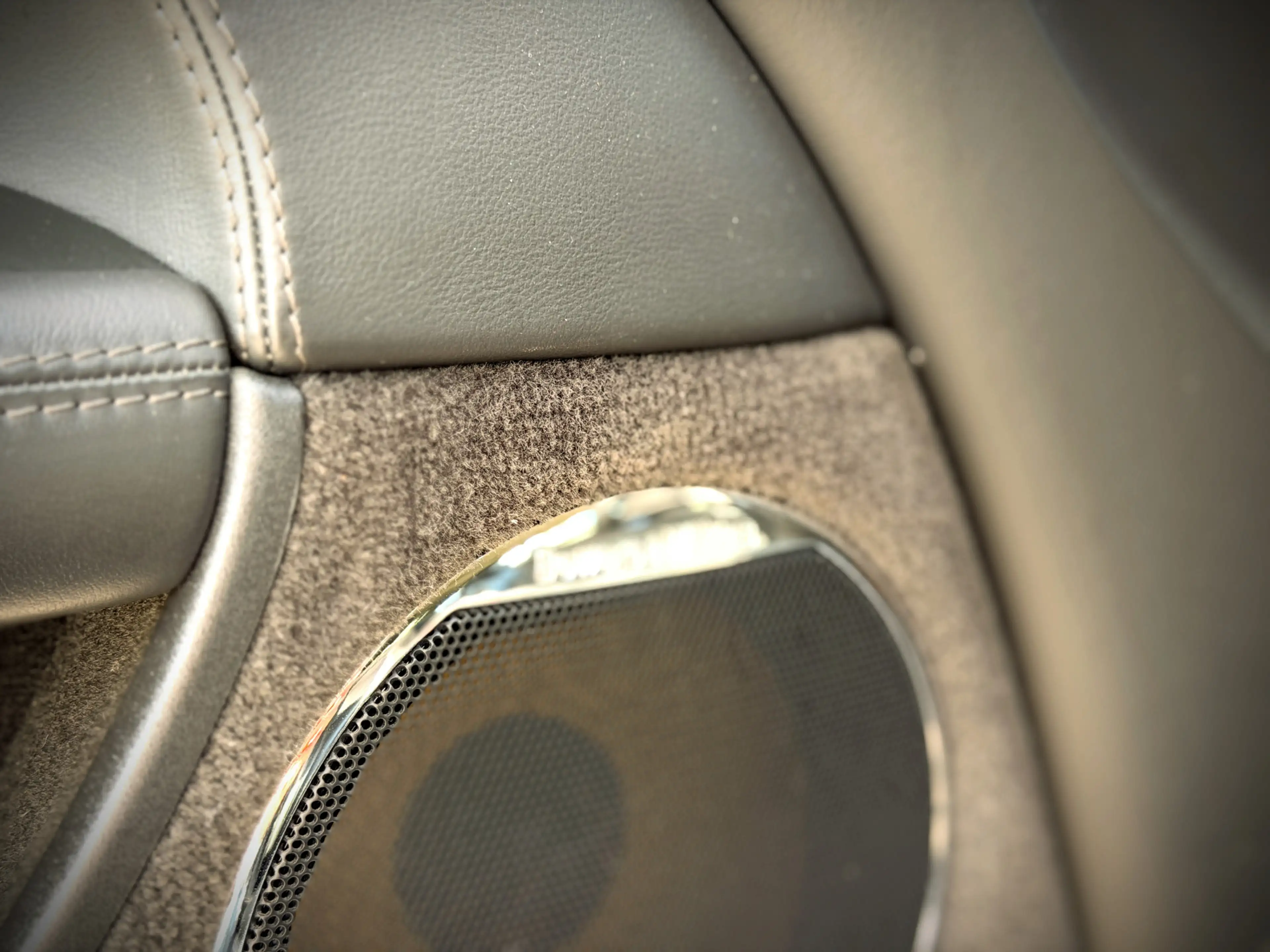 Jaguar XK 5.0 V8 Coupé Portfolio / YOUNGTIMER / 71.000KM / — photo 28