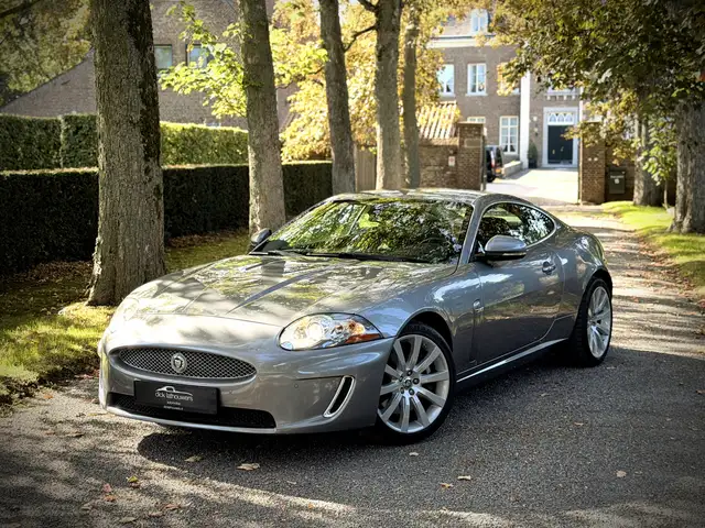 Jaguar XK 5.0 V8 Coupé Portfolio / YOUNGTIMER / 71.000KM /