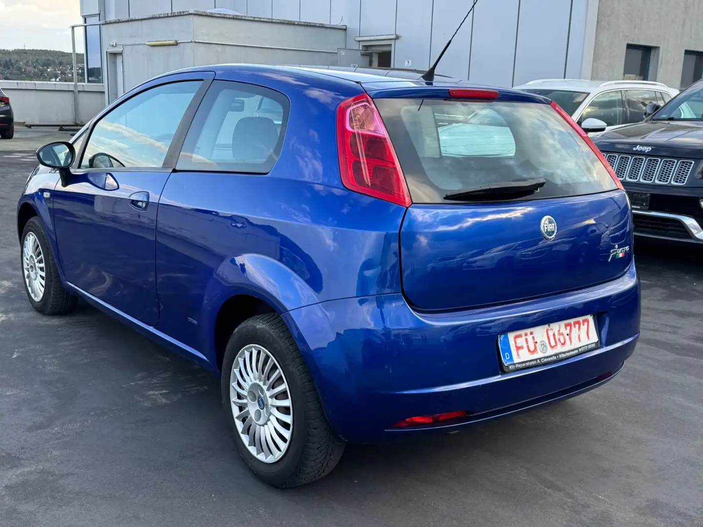 Fiat Punto 1.4 8V Dynamic Klima 62.TKm Blau - 2