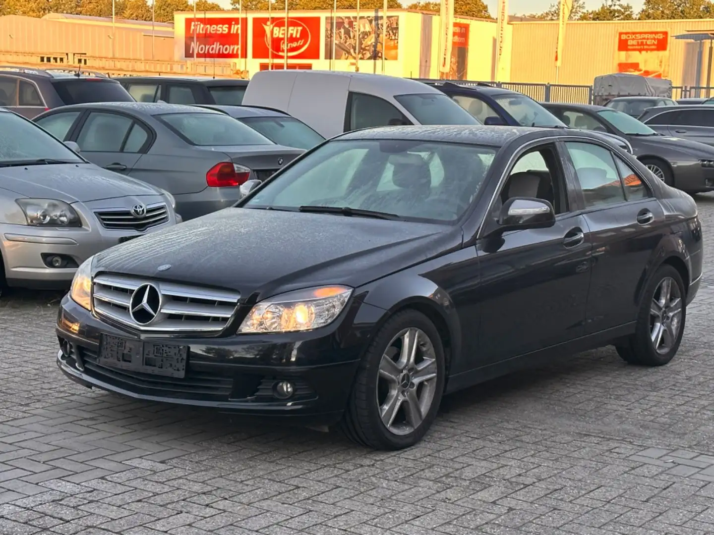 Mercedes-Benz C 200 CDI*MFL*KLIMA*LMF*** Schwarz - 1