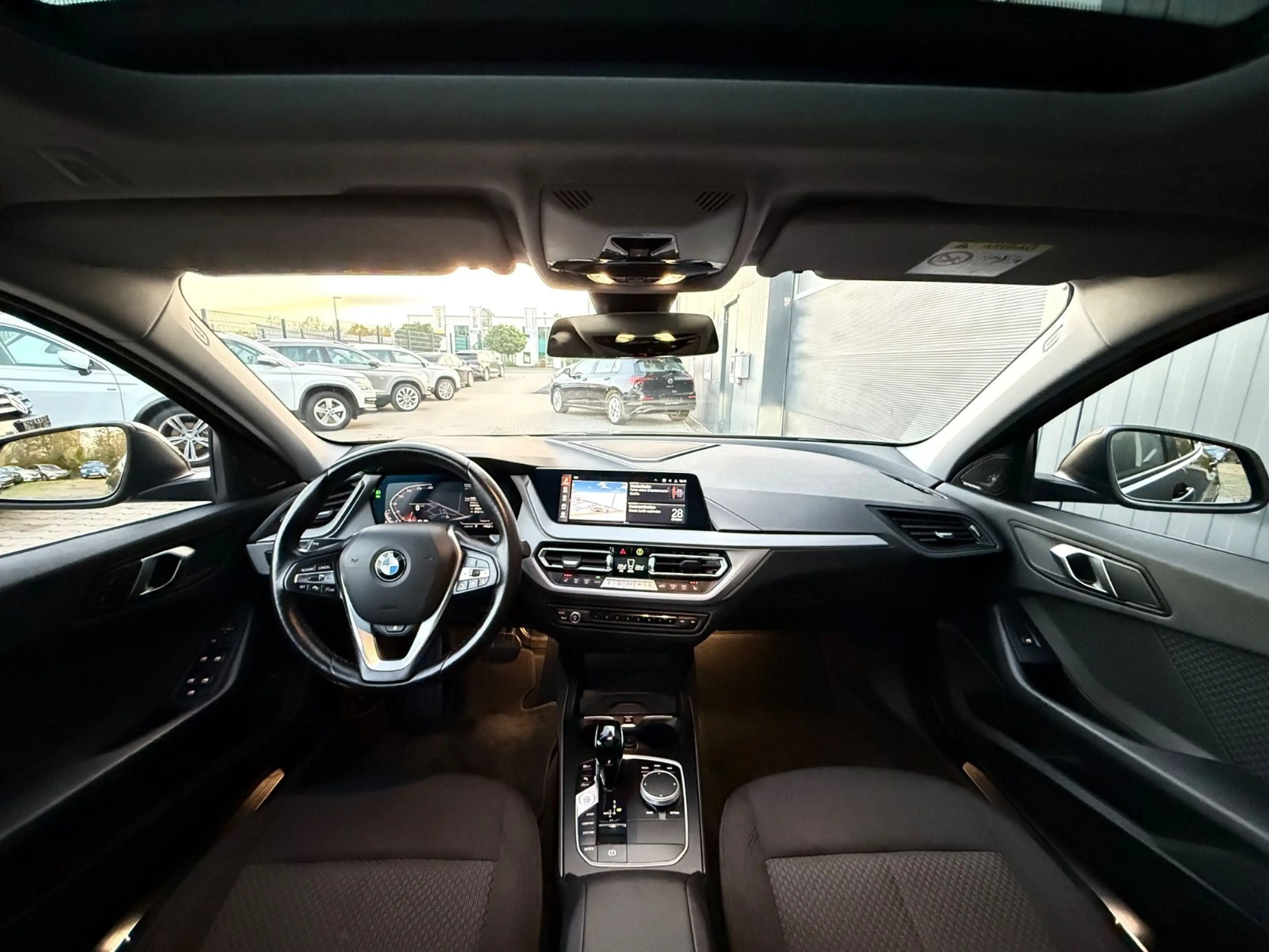 BMW 120 d xDrive Advantage*LED*Volldigital*Hi-Fi*Pano — photo 9