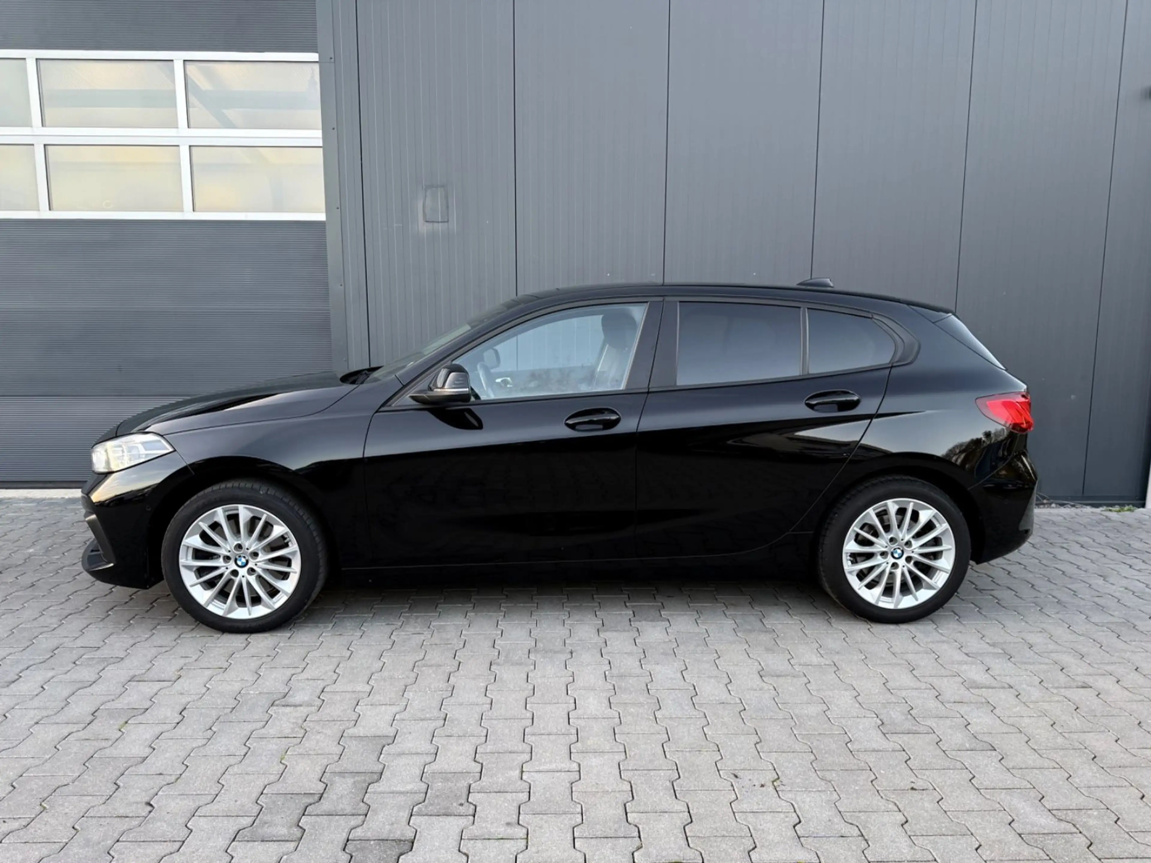 BMW 120 d xDrive Advantage*LED*Volldigital*Hi-Fi*Pano — photo 6