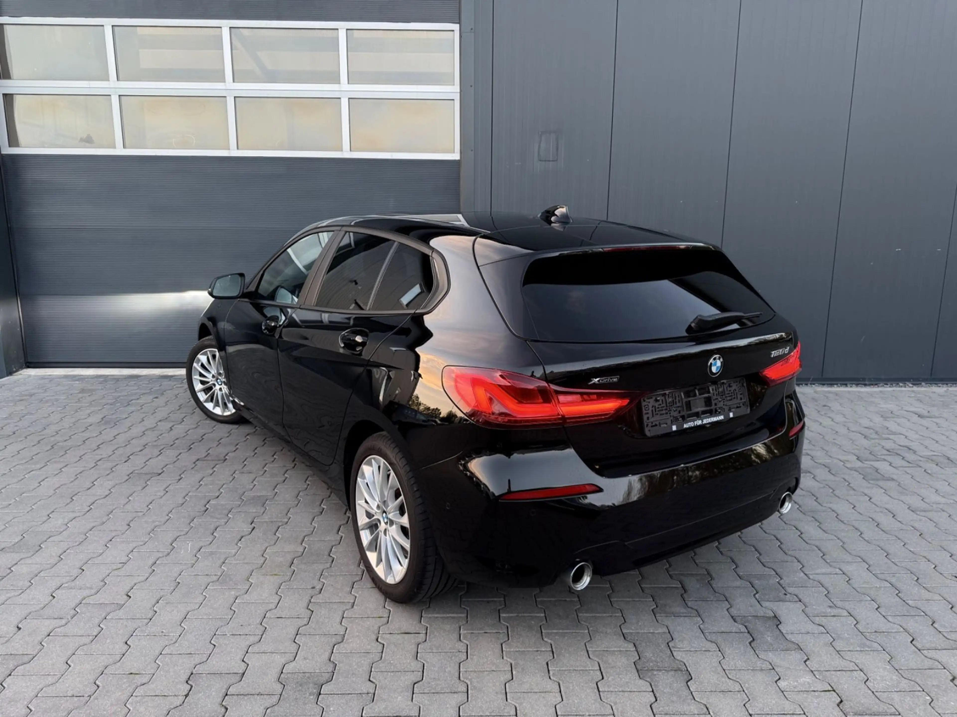BMW 120 d xDrive Advantage*LED*Volldigital*Hi-Fi*Pano — photo 4