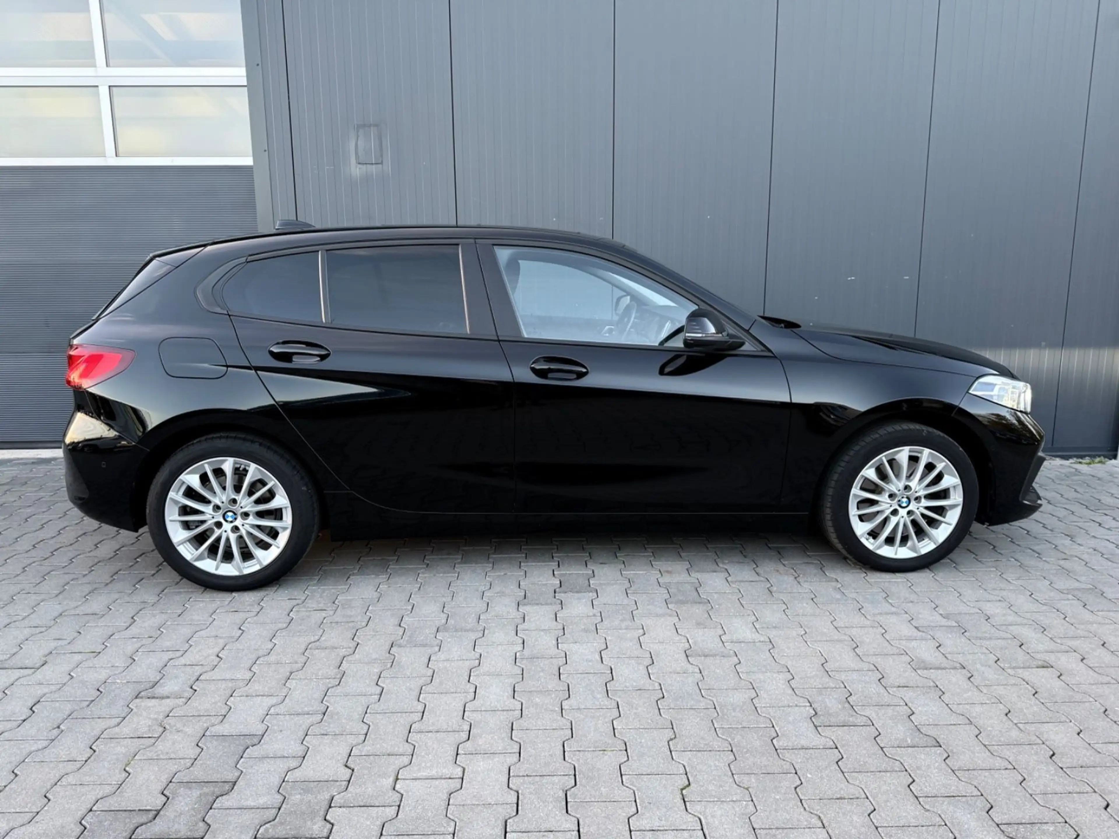 BMW 120 d xDrive Advantage*LED*Volldigital*Hi-Fi*Pano — photo 5