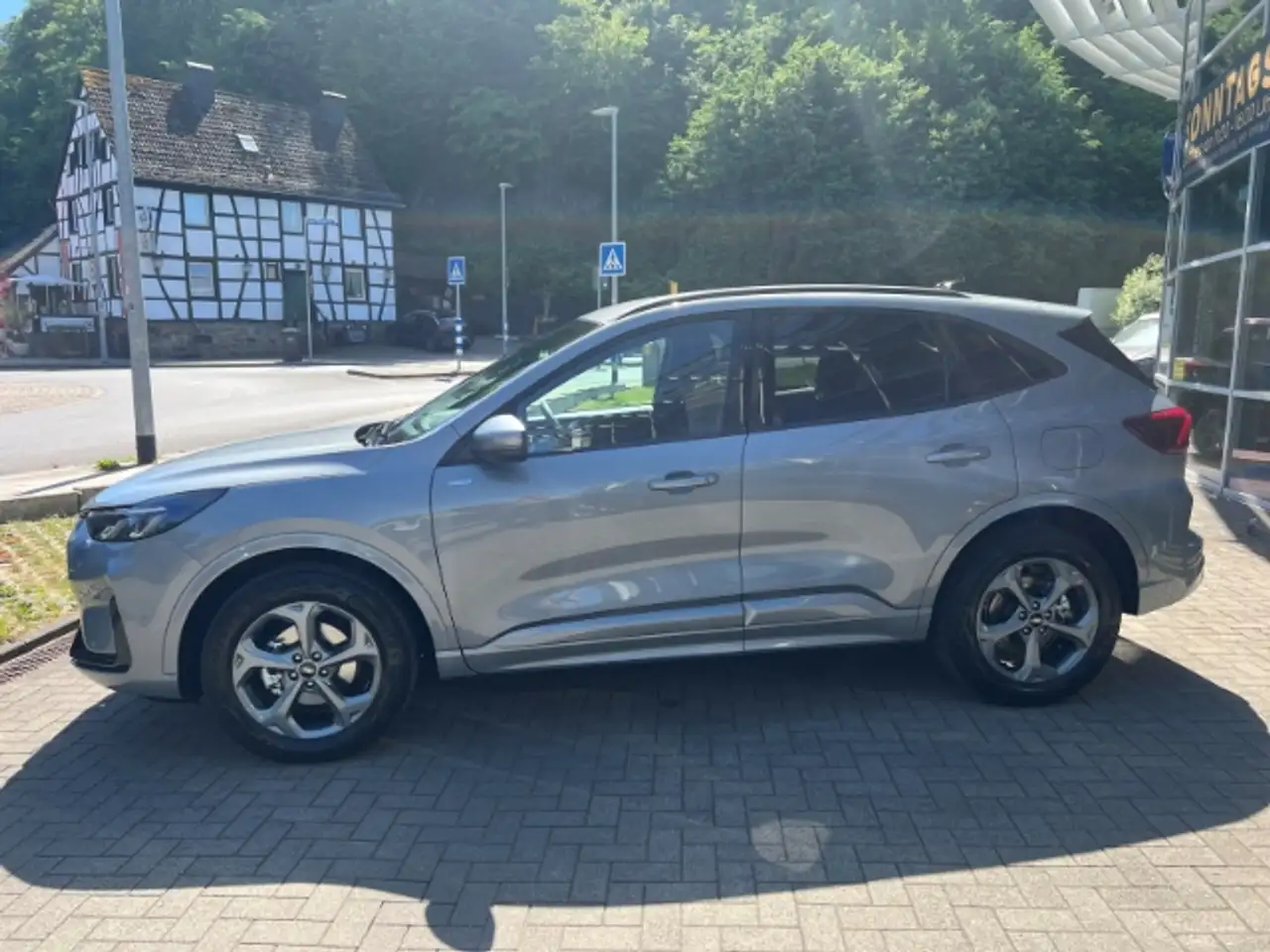 Ford Kuga Hybrid ST-Line FHEV Notbremsass. Beheizb. Frontsch 12