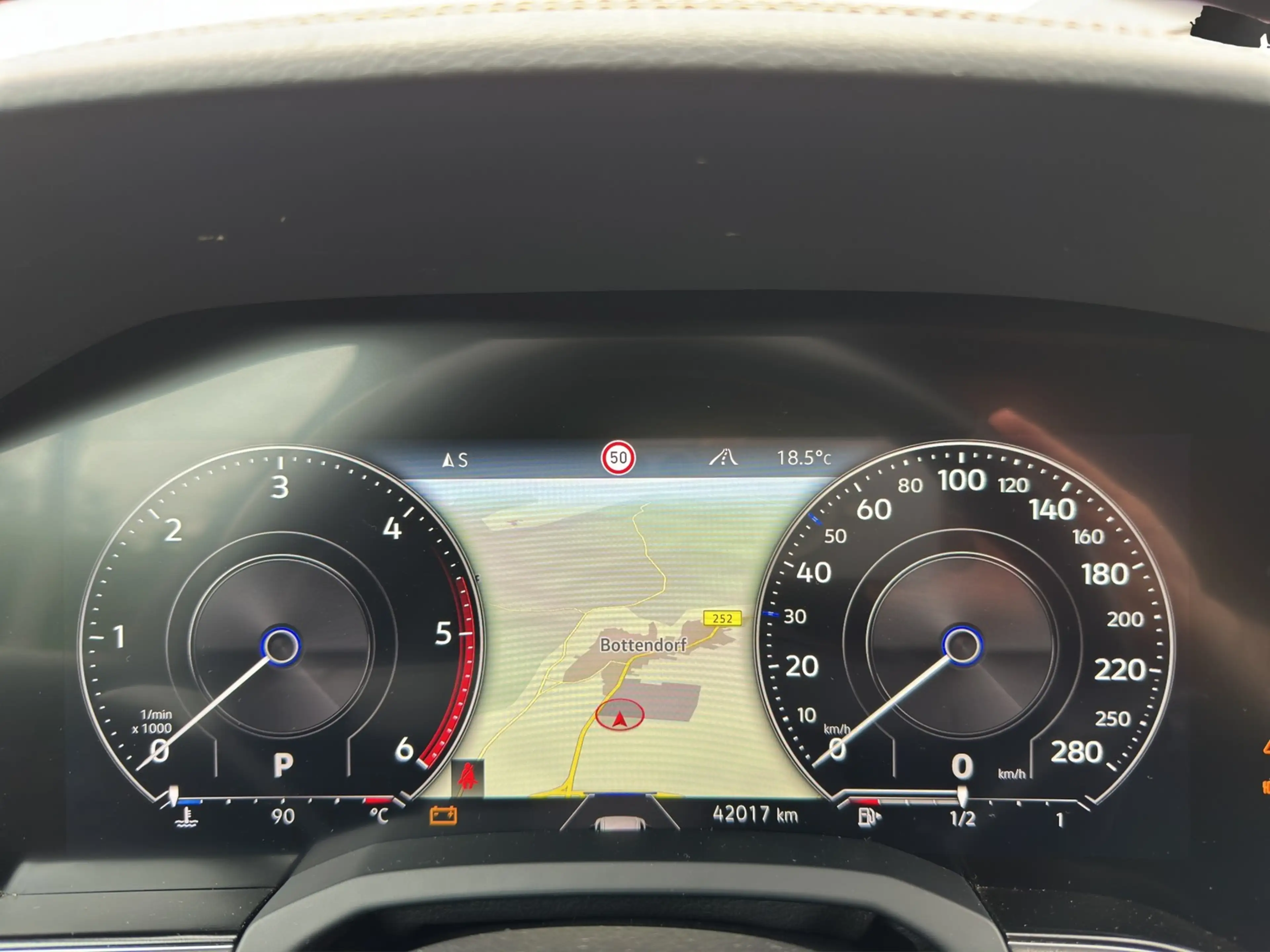 Volkswagen Touareg 3.0TDI V6 4Motion Atmosphere AHK+NAVI — photo 10