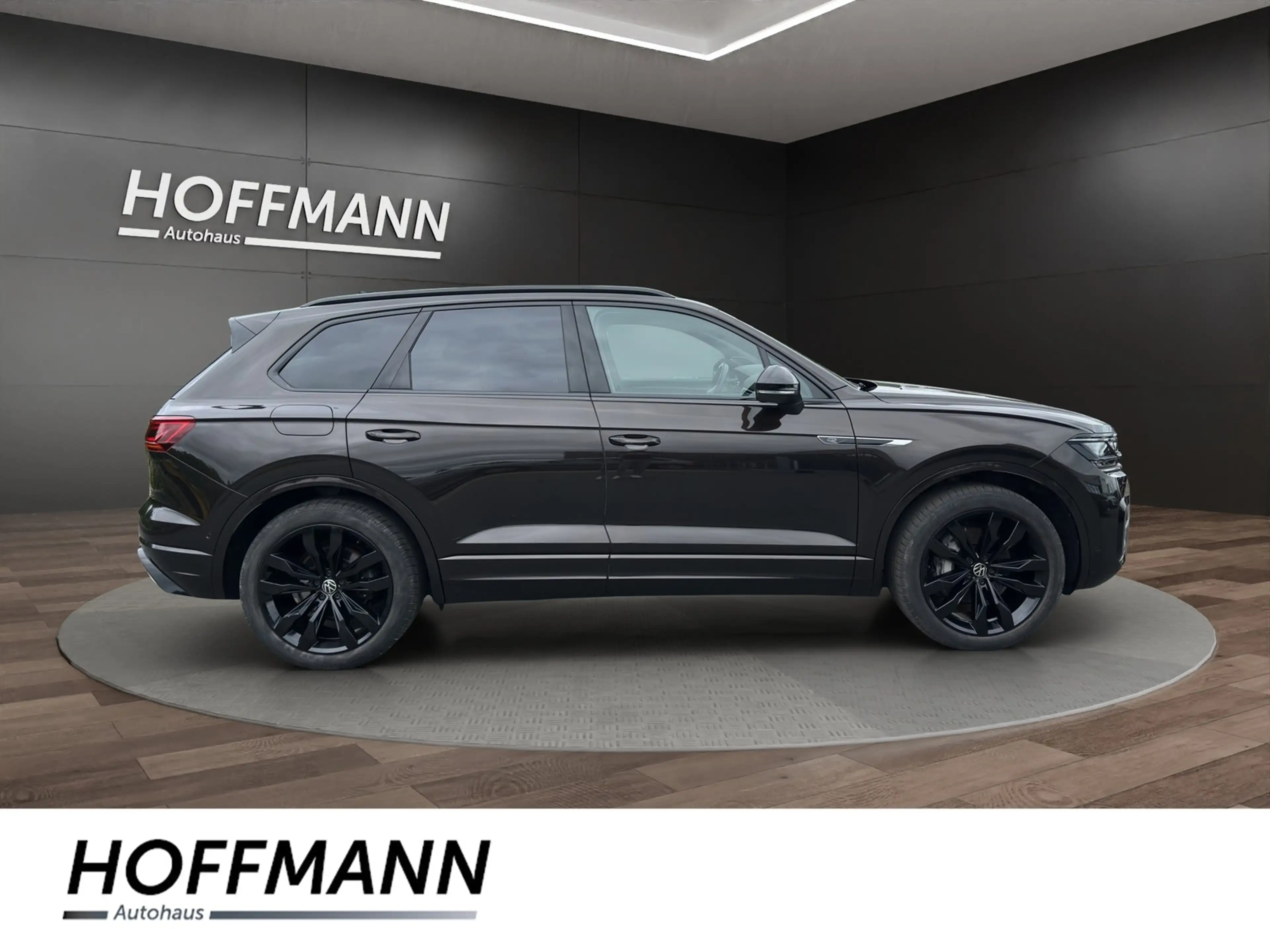 Volkswagen Touareg 3.0TDI V6 4Motion Atmosphere AHK+NAVI — photo 4