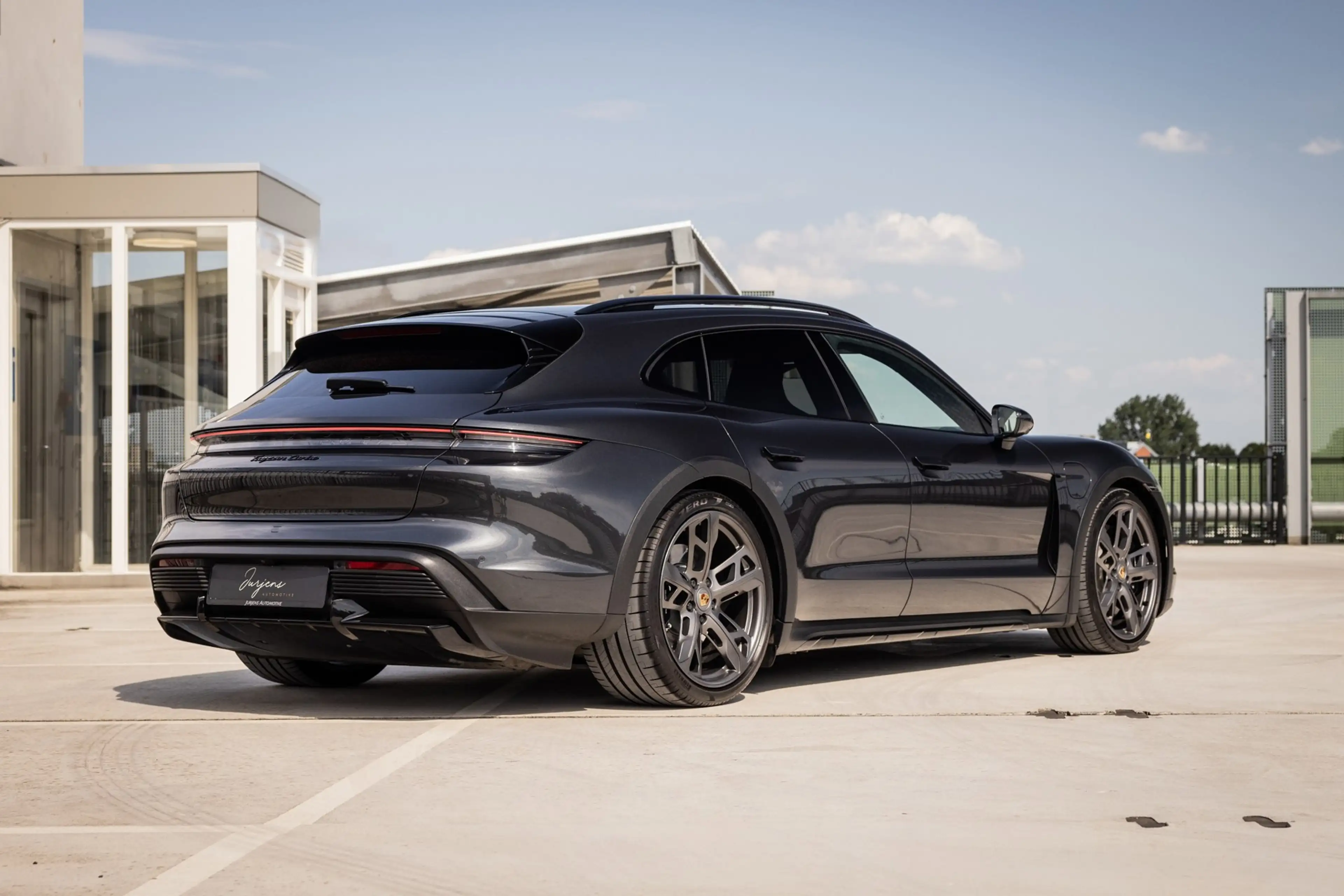 Porsche Taycan Cross Turismo Turbo 93 kWh (680pk) Vierwielsturing — photo 3