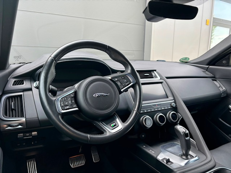 Jaguar E-Pace LED/NAVIGATIE/ 360° CAMERA/ELEKTRISCHE ZETELS — photo 5