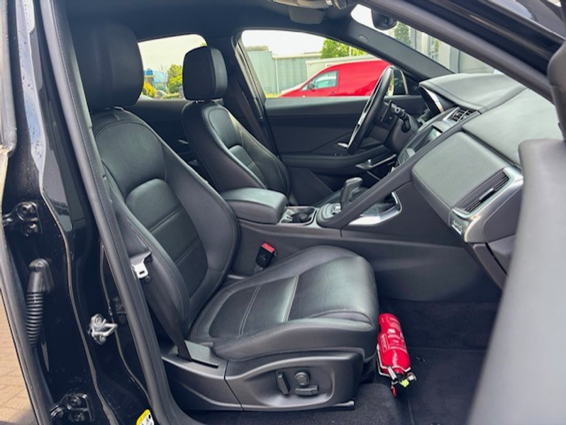 Jaguar E-Pace LED/NAVIGATIE/ 360° CAMERA/ELEKTRISCHE ZETELS — photo 9