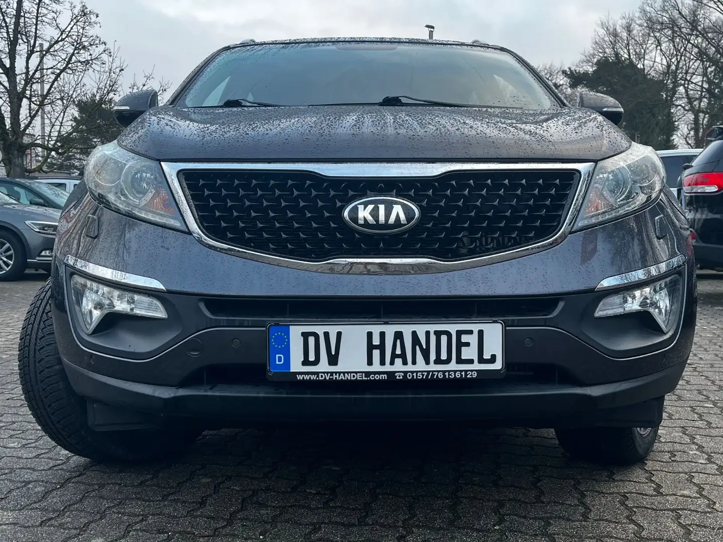 Kia Sportage Spirit 4WD *Sitzhzg.Navi/Kamera* Grau - 2