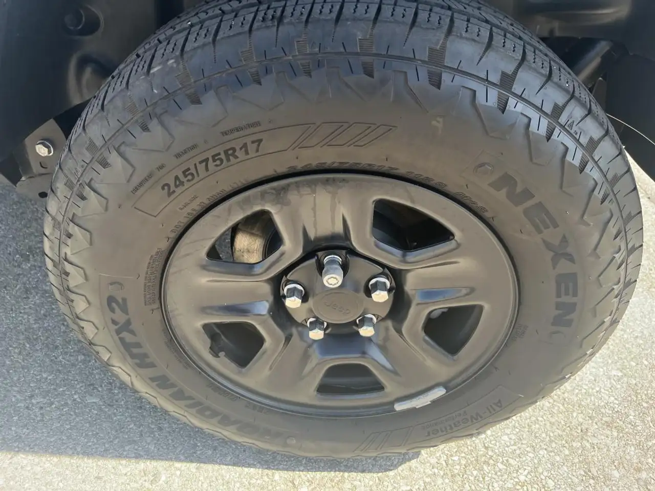 Jeep Wrangler снимка Jeep Wrangler