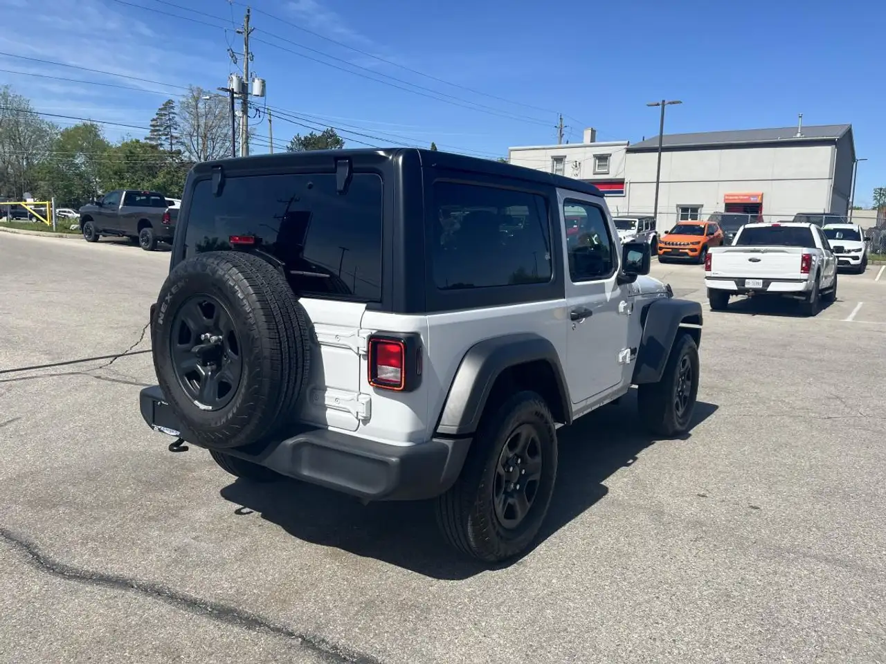 Jeep Wrangler снимка Jeep Wrangler