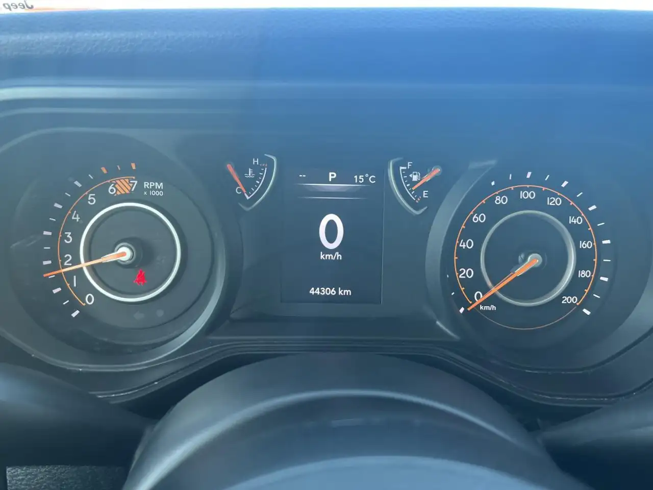 Jeep Wrangler снимка Jeep Wrangler