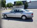 Mercedes-Benz E 240 Elegance Silber - thumbnail 10