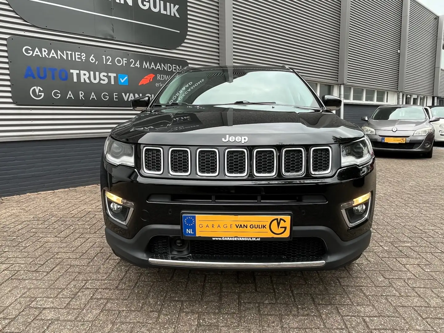 Jeep Compass 1.4 MultiAir Limited 4x4 170PK Automaat,PanoDak,Na Schwarz - 2