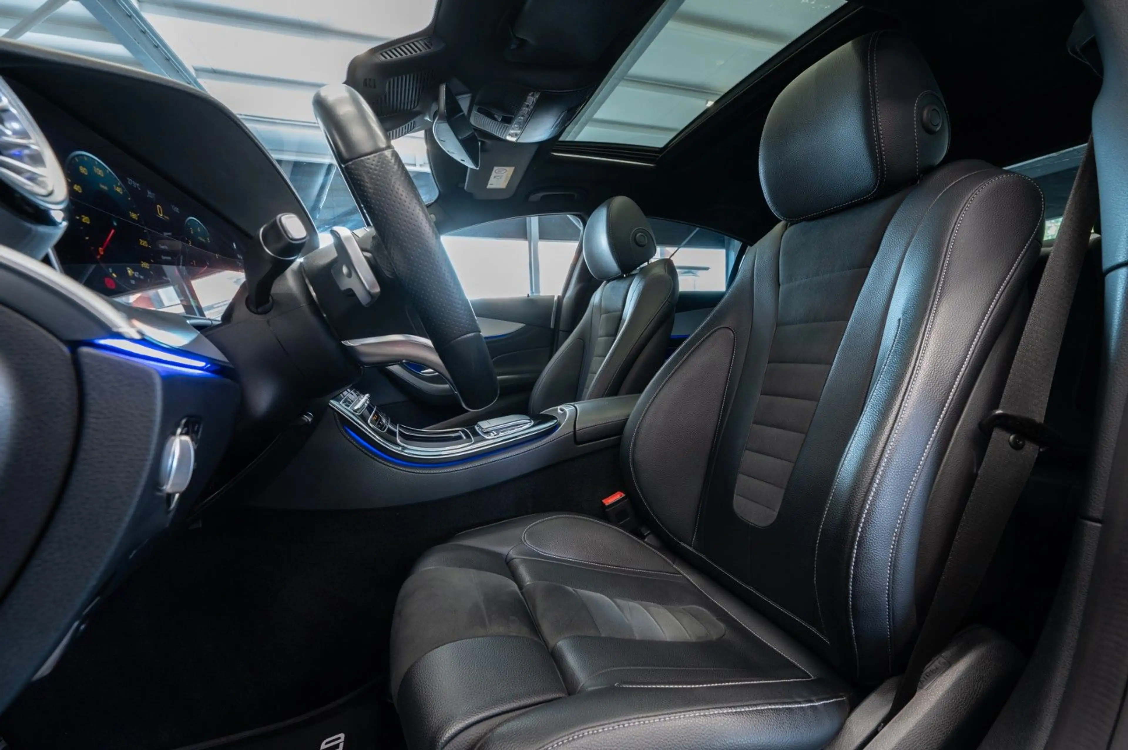 Mercedes-Benz CLS 450 4Matic|AMG-LINE|LED|PANO|360°|ACC — photo 13