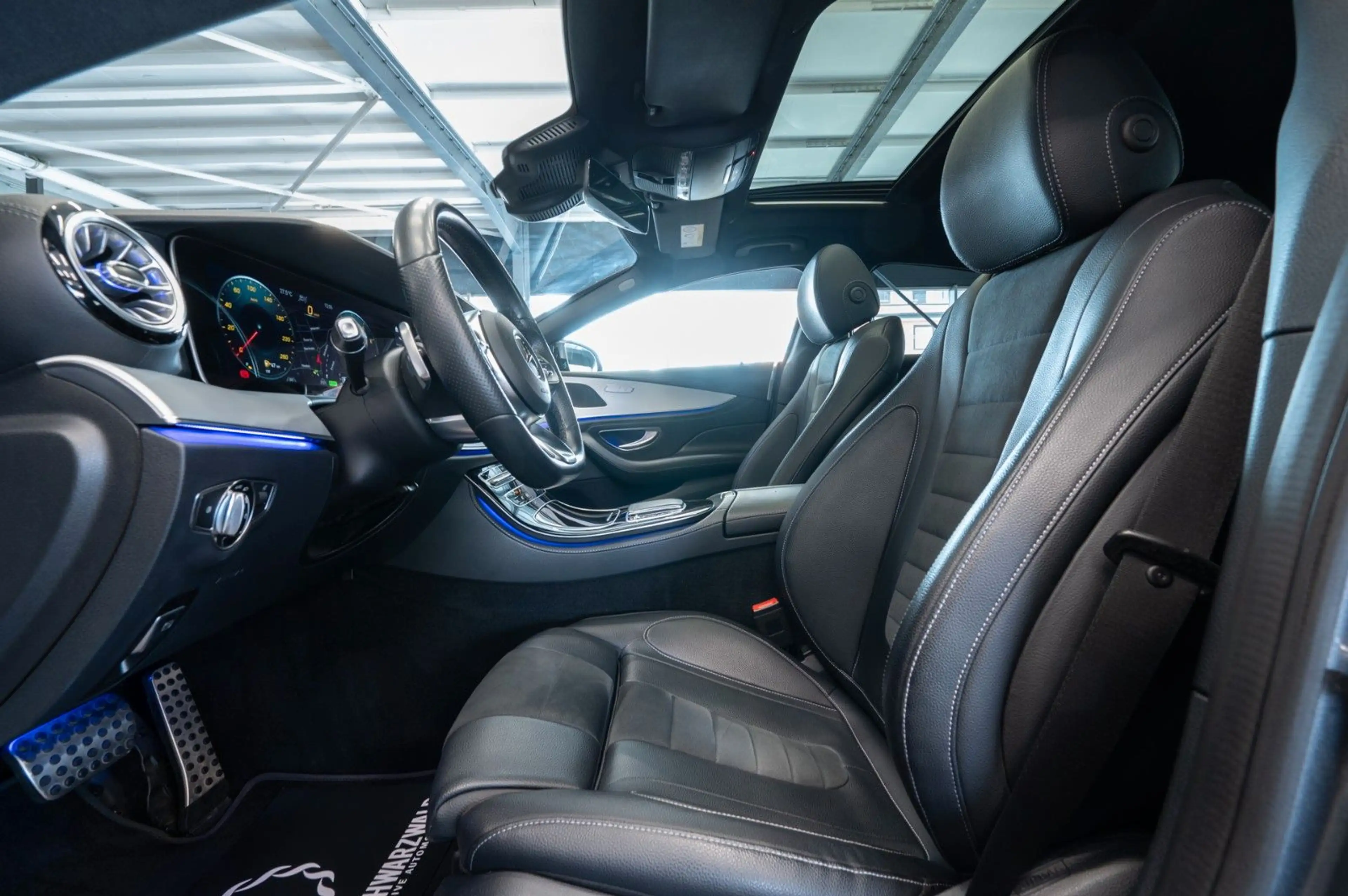 Mercedes-Benz CLS 450 4Matic|AMG-LINE|LED|PANO|360°|ACC — photo 12