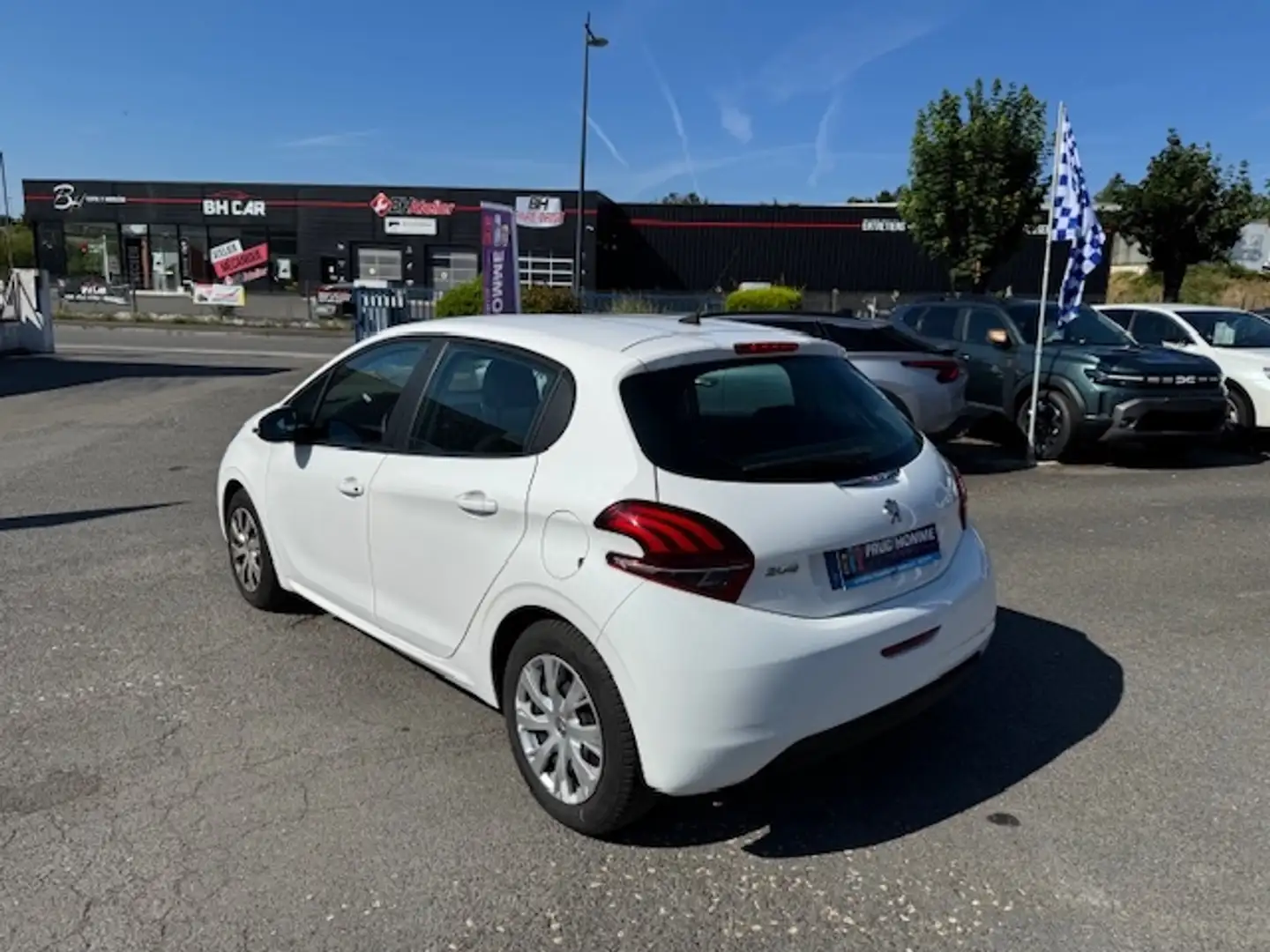Peugeot iOn 1.2 PURETECH 68CH  ACTIVE 5P DISTRIBUTION NEUVE Biały - 2