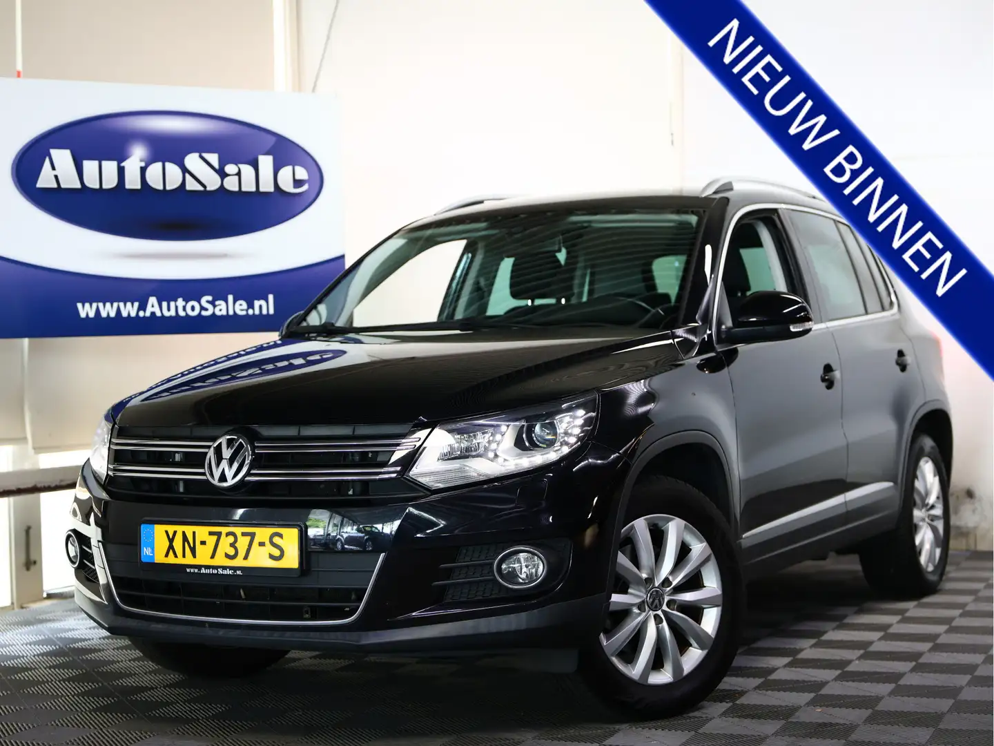 Volkswagen Tiguan 1.4 TSI Highline XENON AIRCO PDC TREKHAAK '11 Zwart - 1