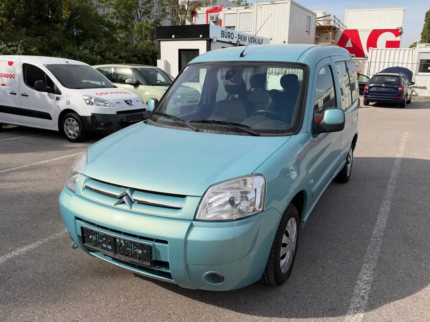 Citroen Berlingo 1,4 75PS metallic Blau - 1
