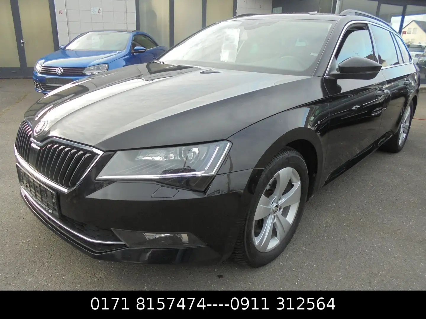 Skoda Superb Combi Ambition Schwarz - 1