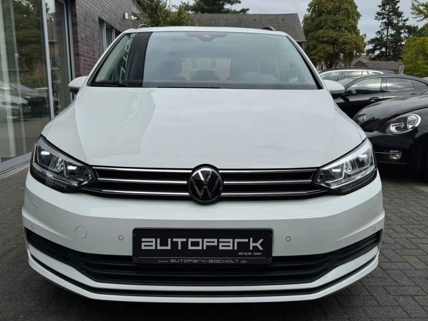 Volkswagen Touran Comfortline Business RFK ACC Family 7-Sit Weiß - 2