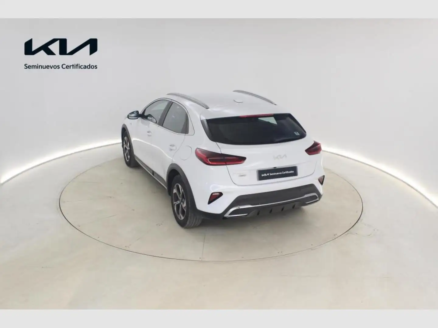Kia XCeed 1.5 T-GDi MHEV iMT Drive Blanc - 2