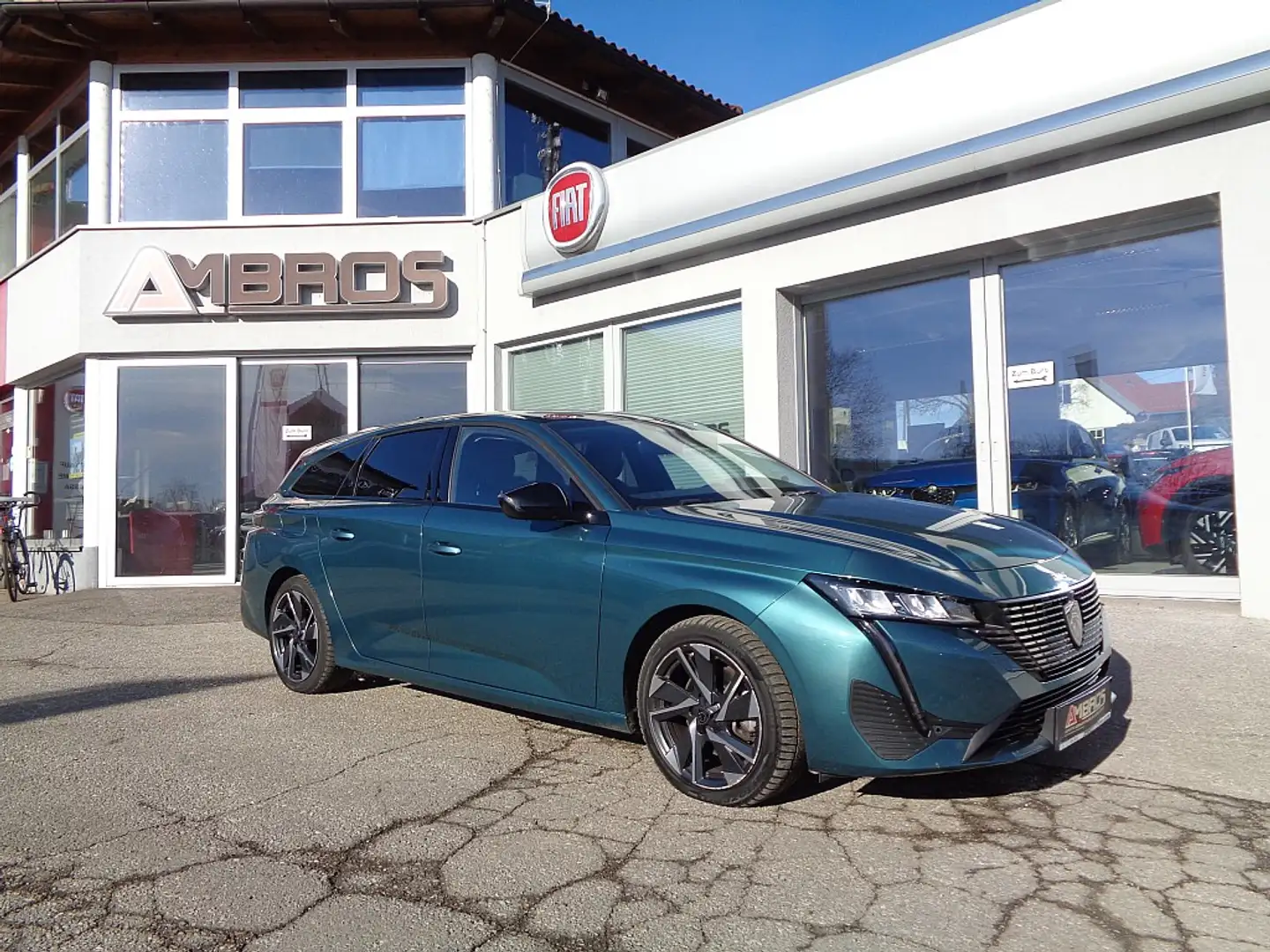 Peugeot 308 SW Kombi BlueHDi 130 S&S EAT8 Allure Pack JUNGW... Blau - 1