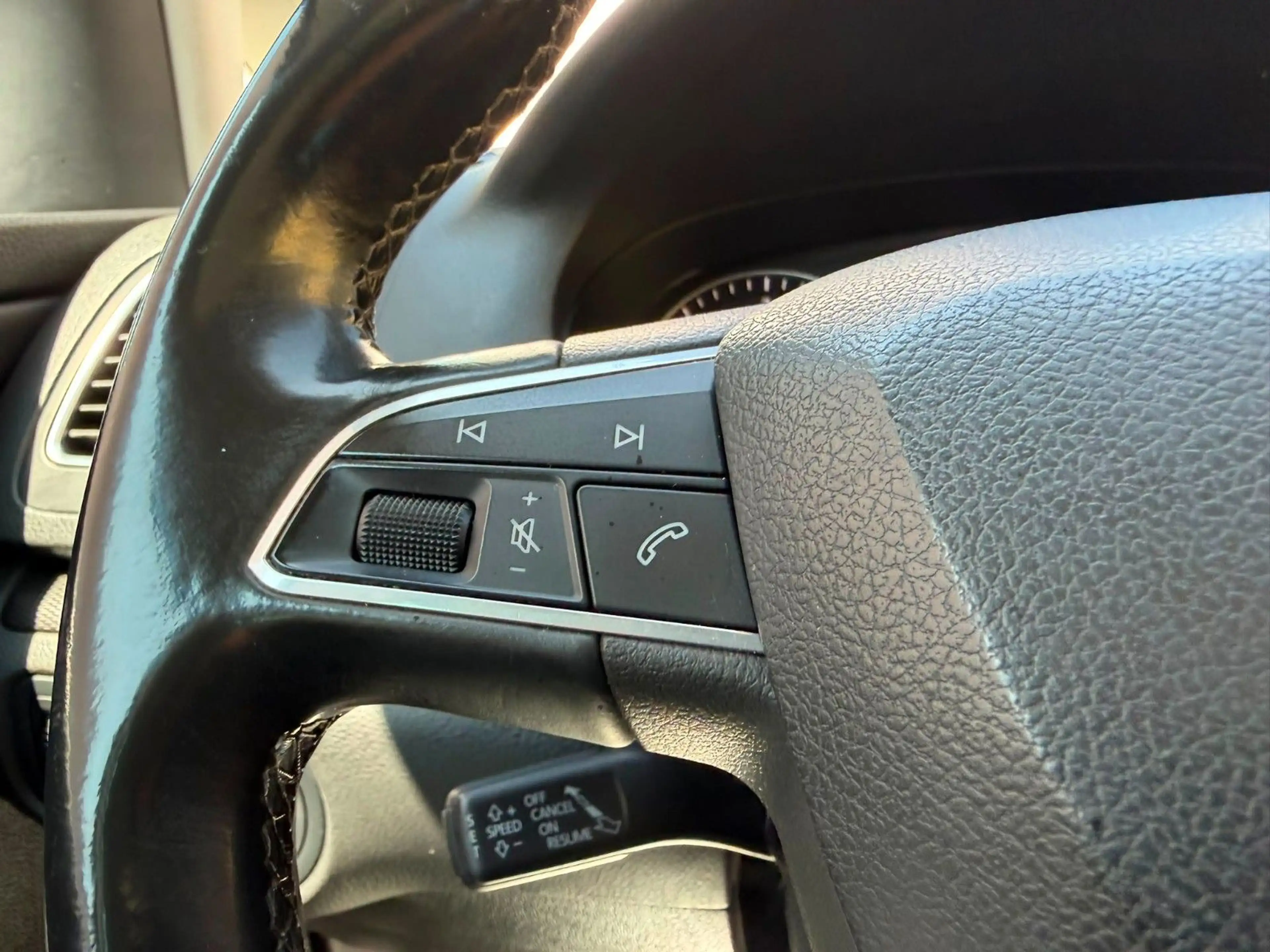 SEAT Alhambra Crono Plus*Xenon*Navi*Kamera*Leder*7Siz — photo 9