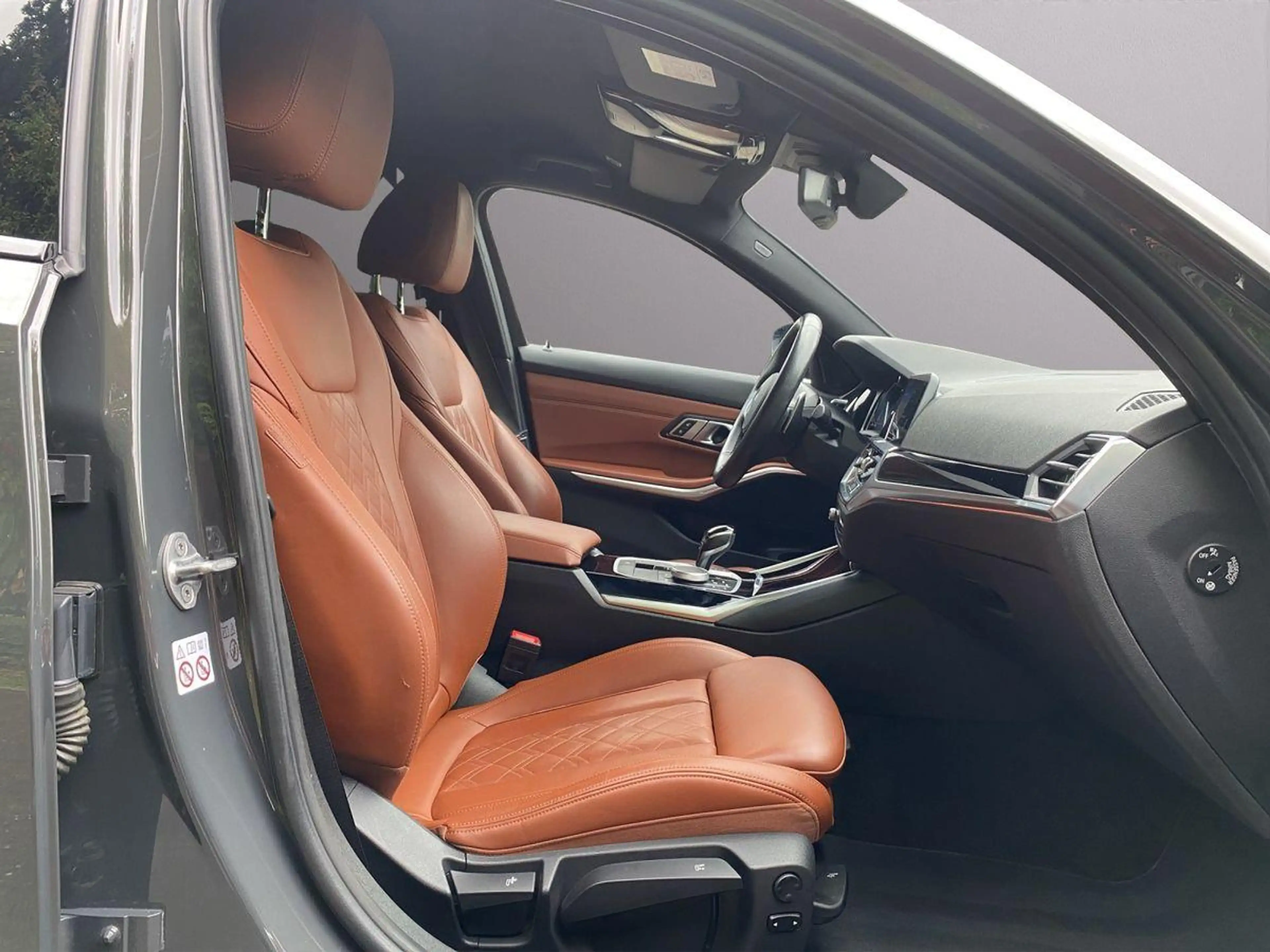 BMW 330 e M-Sport I AHK SCHWENKBAR I LIVE COCKPIT I HIFI I — photo 13