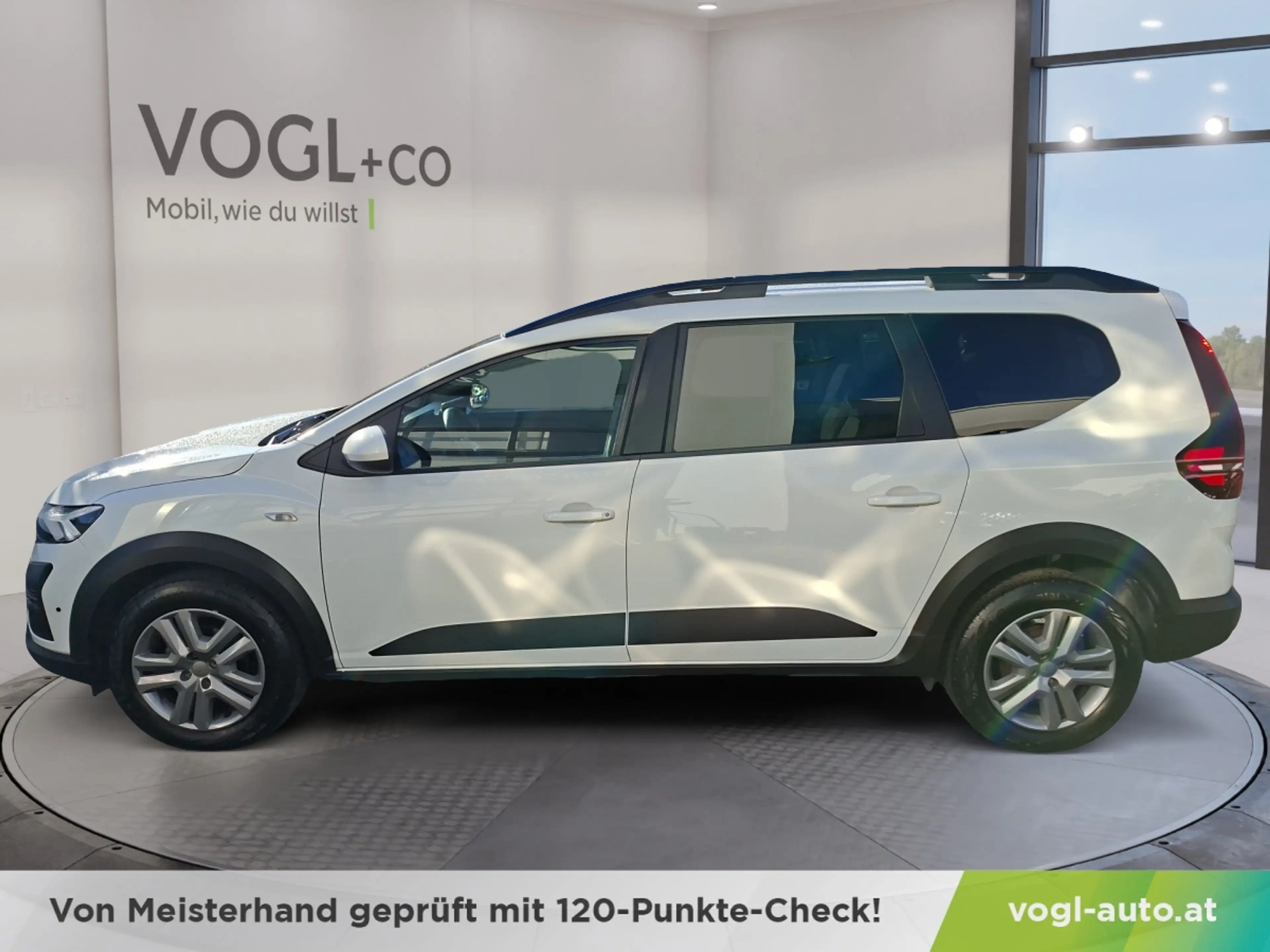 Dacia Jogger Expression Tce 110 — photo 2