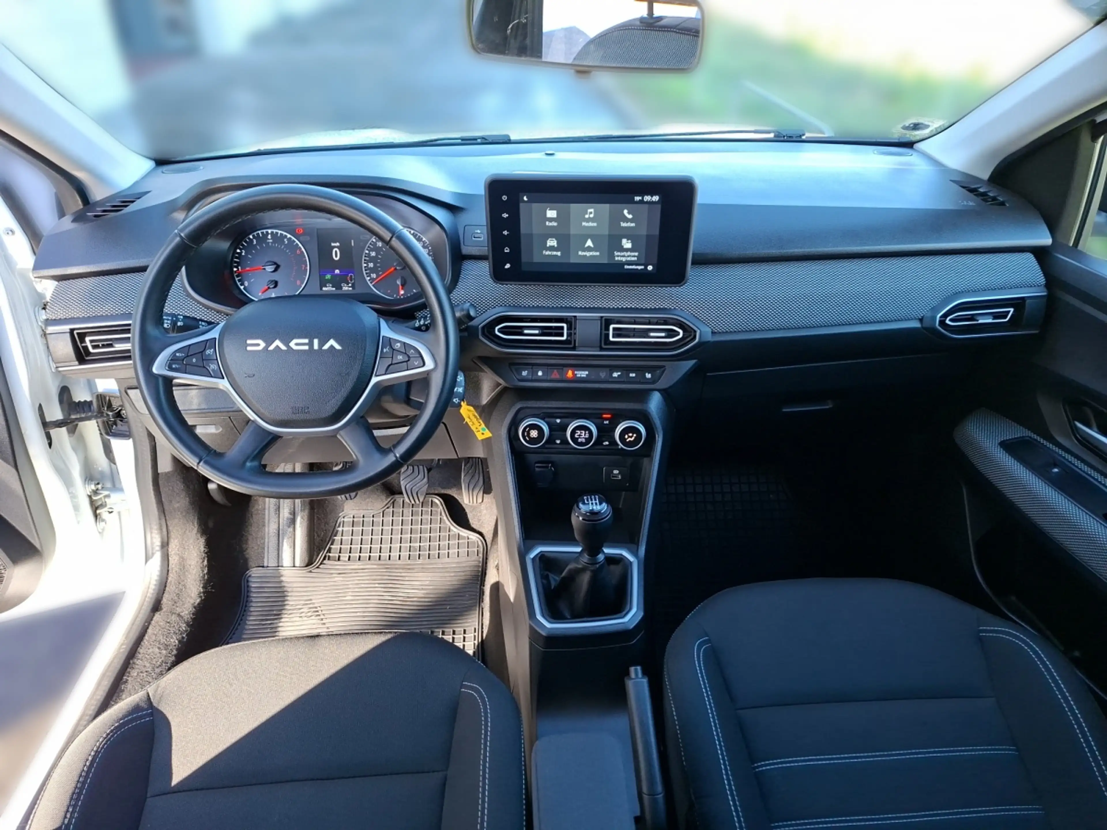 Dacia Jogger Expression Tce 110 — photo 4