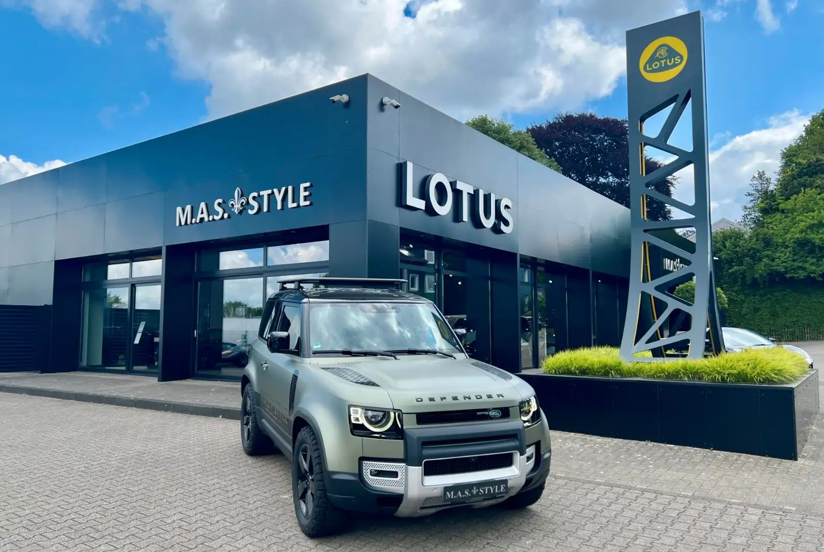 Land Rover Defender 90 Hard Top S M.A.S. STYLE Edition Verde - 1