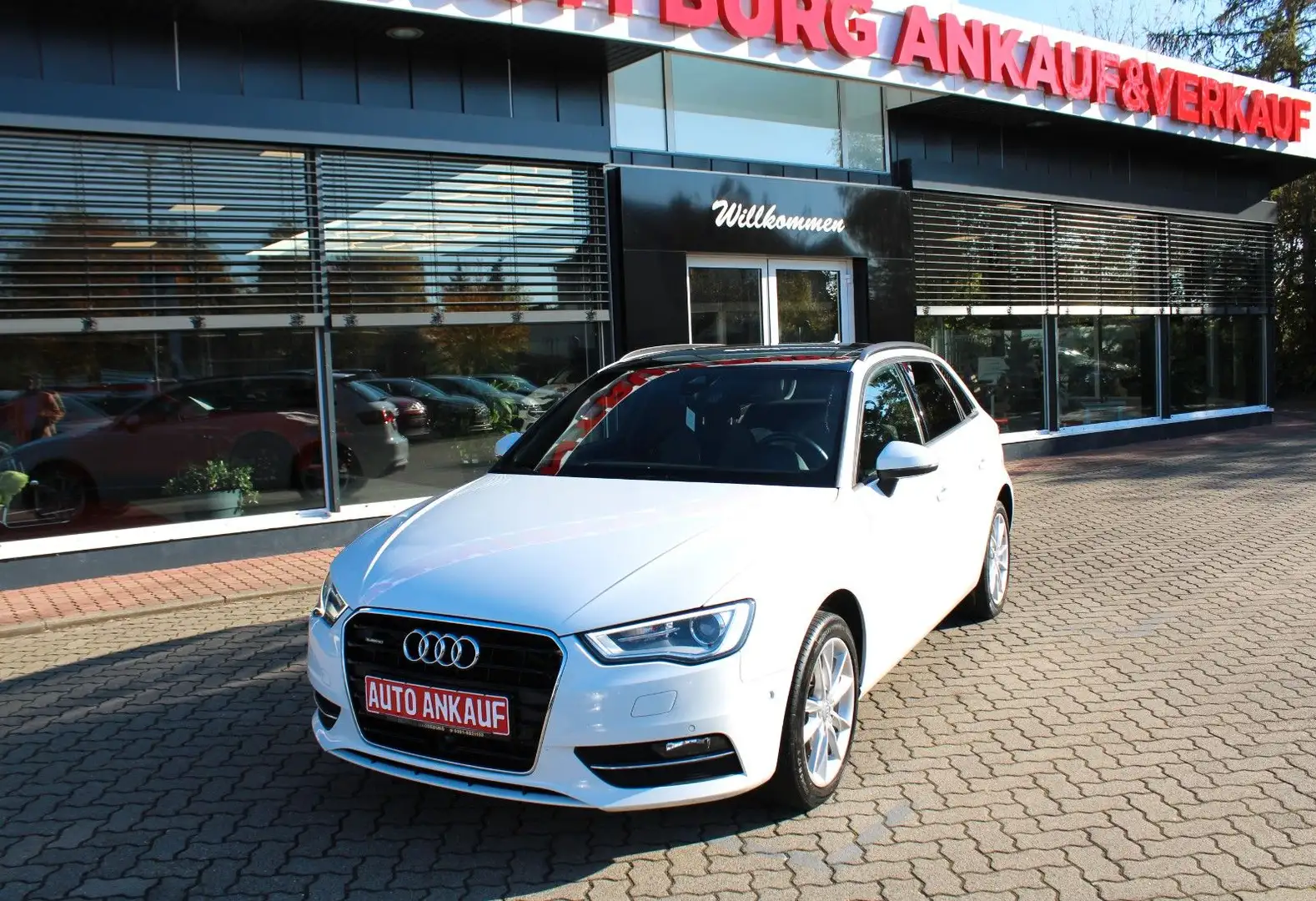 Audi A3 Sportback ambition quattro Navi SDach B & O Weiß - 2