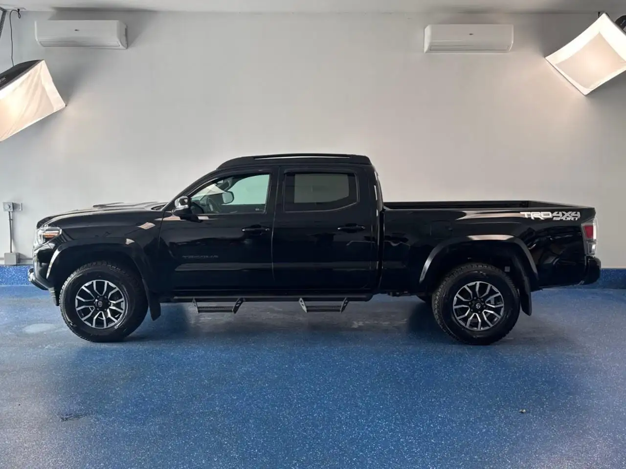 Toyota Tacoma снимка Toyota Tacoma