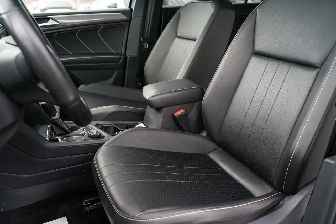 Volkswagen Tiguan photo Volkswagen Tiguan