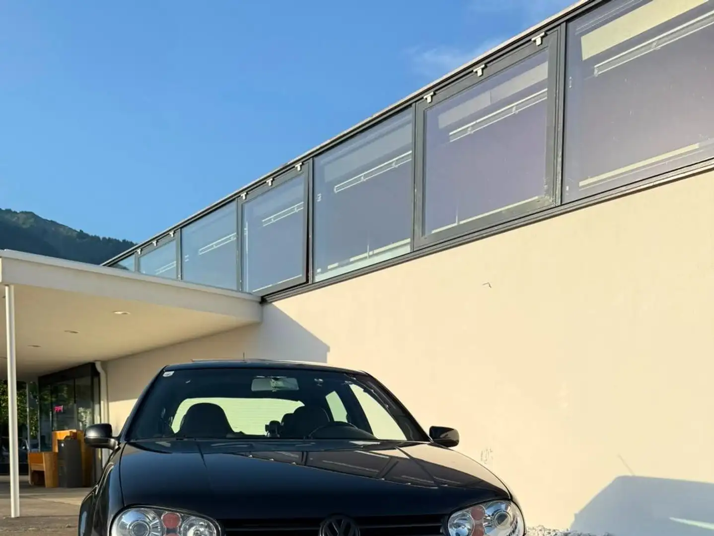 Volkswagen Golf Highline Automatik Schwarz - 2