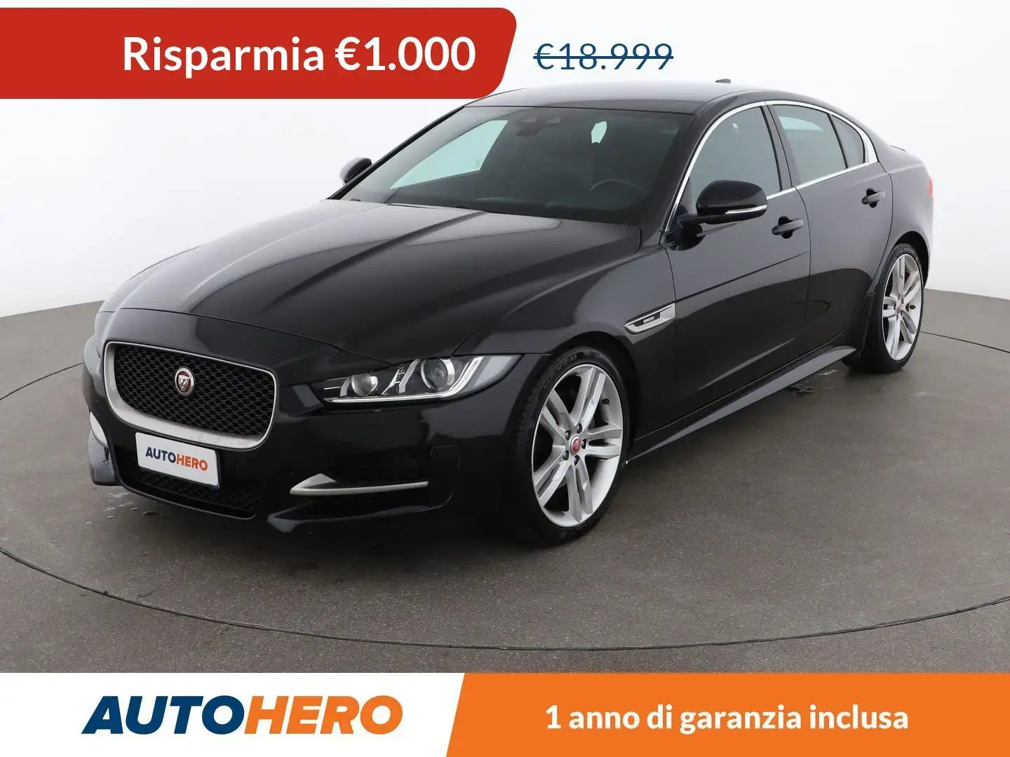 Jaguar XE 20d R-Sport 180 CV aut. Noir - 1