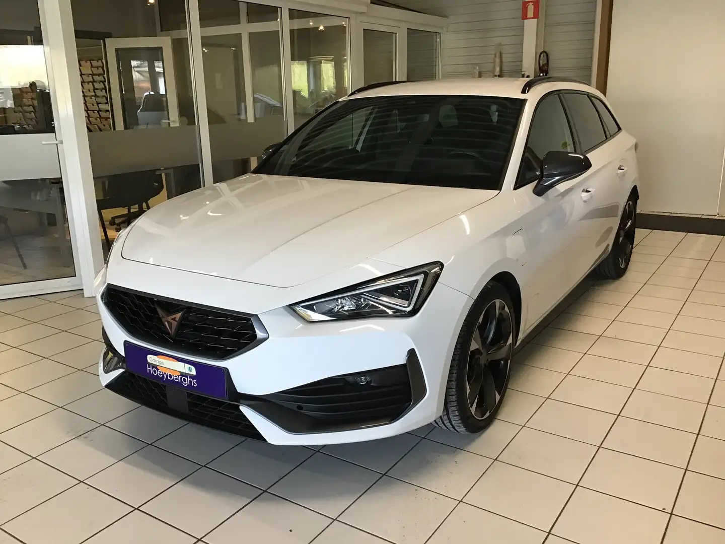 CUPRA Leon ST 1.4 e-Hybrid BJ06/2022 22235KM AIRCO DAB RADIO Wit - 1