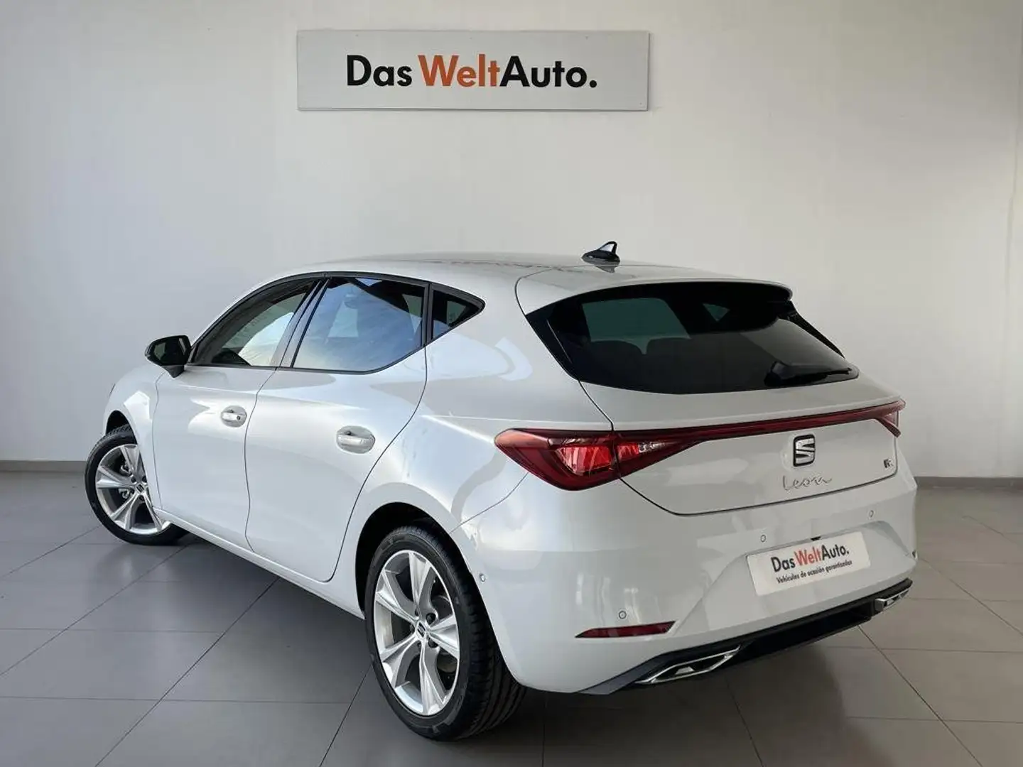 SEAT Leon 1.5 TSI S&S FR 25º Aniversario 115 Blanco - 2