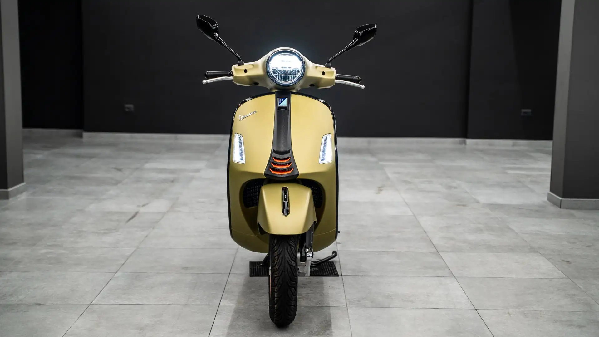 Vespa GTS Super Sport 310 REALMENTE DISPONIBILE IN SEDE PRONTA CONSEGNA Verde - 2