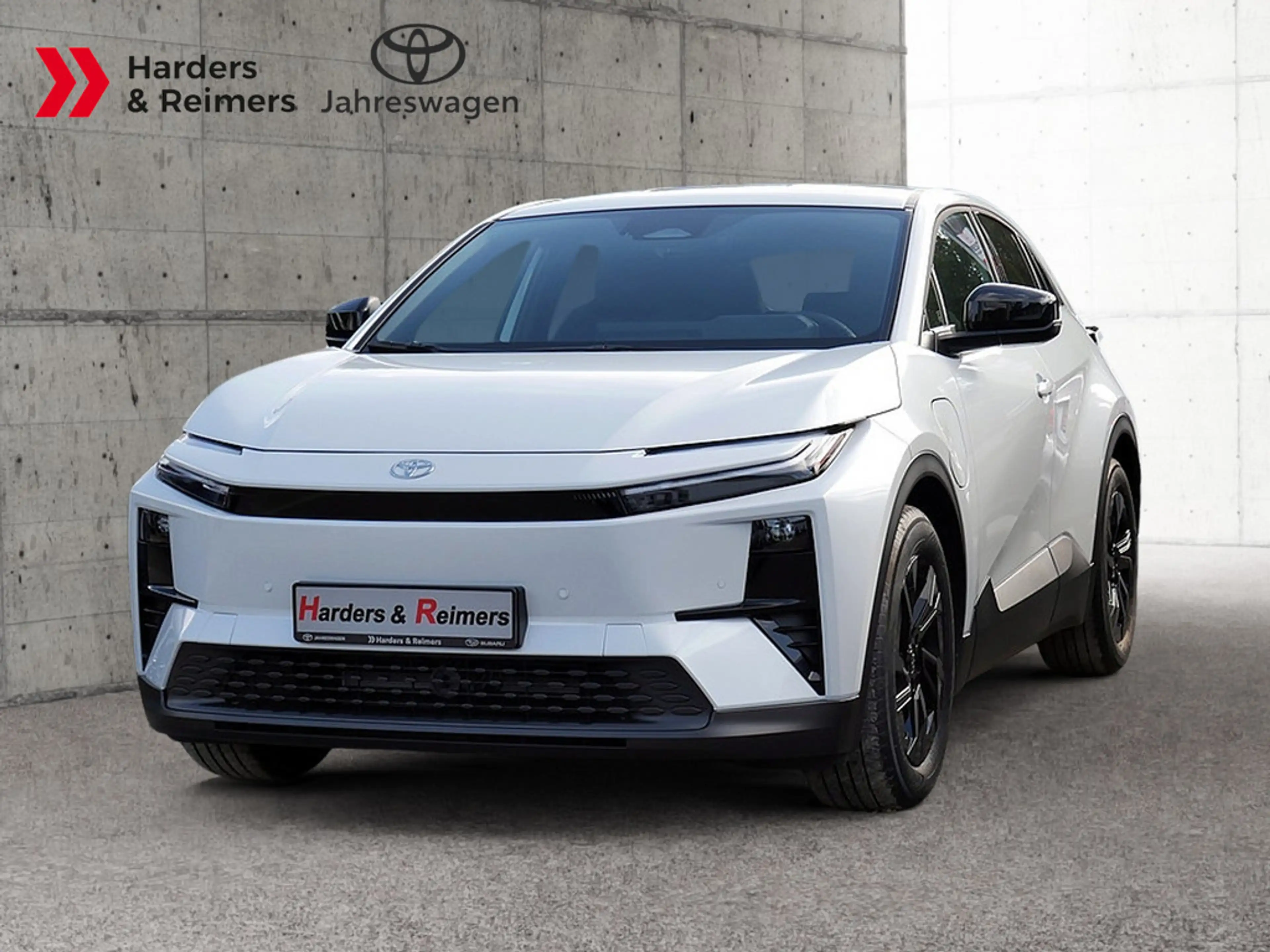 Toyota C-HR+ Teamplayer