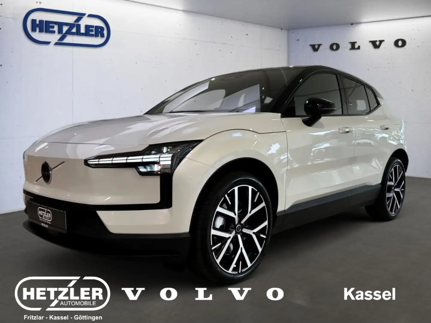 VOLVO Ex30