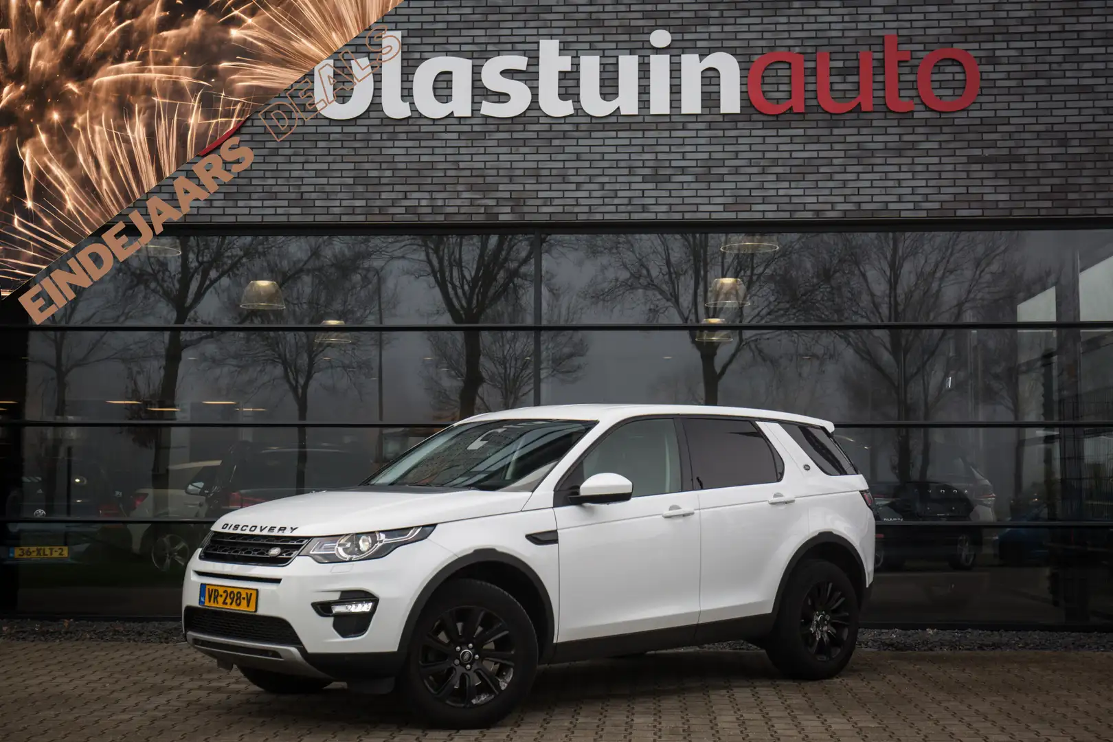Land Rover Discovery Sport , Grijs kenteken, Leer, Achteruitrijcamera, Wit - 1