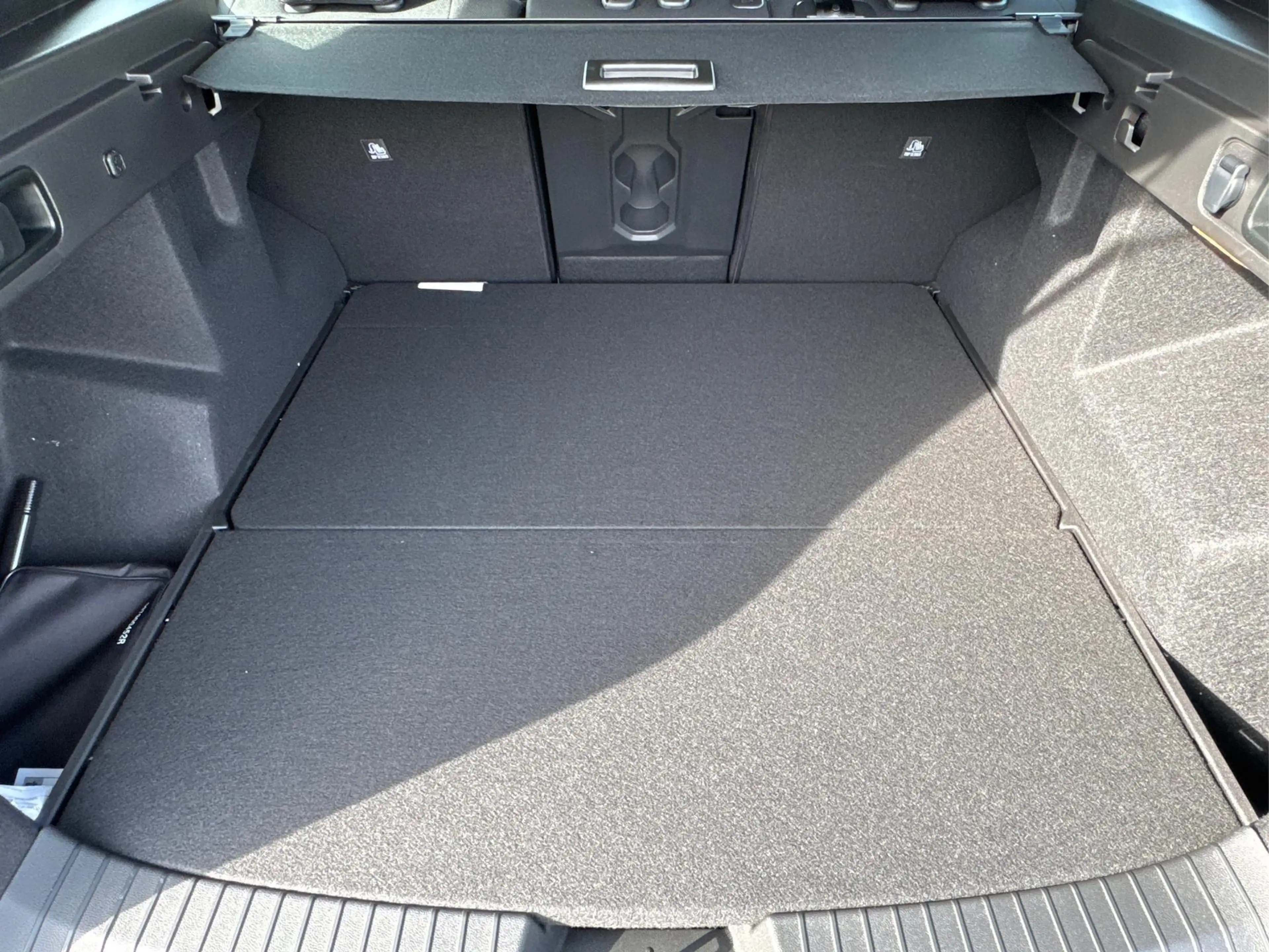 Dacia Bigster Expression SHZ+KLIMA+PDC+KAMERA+LED+17"ALU Hybr... — photo 12