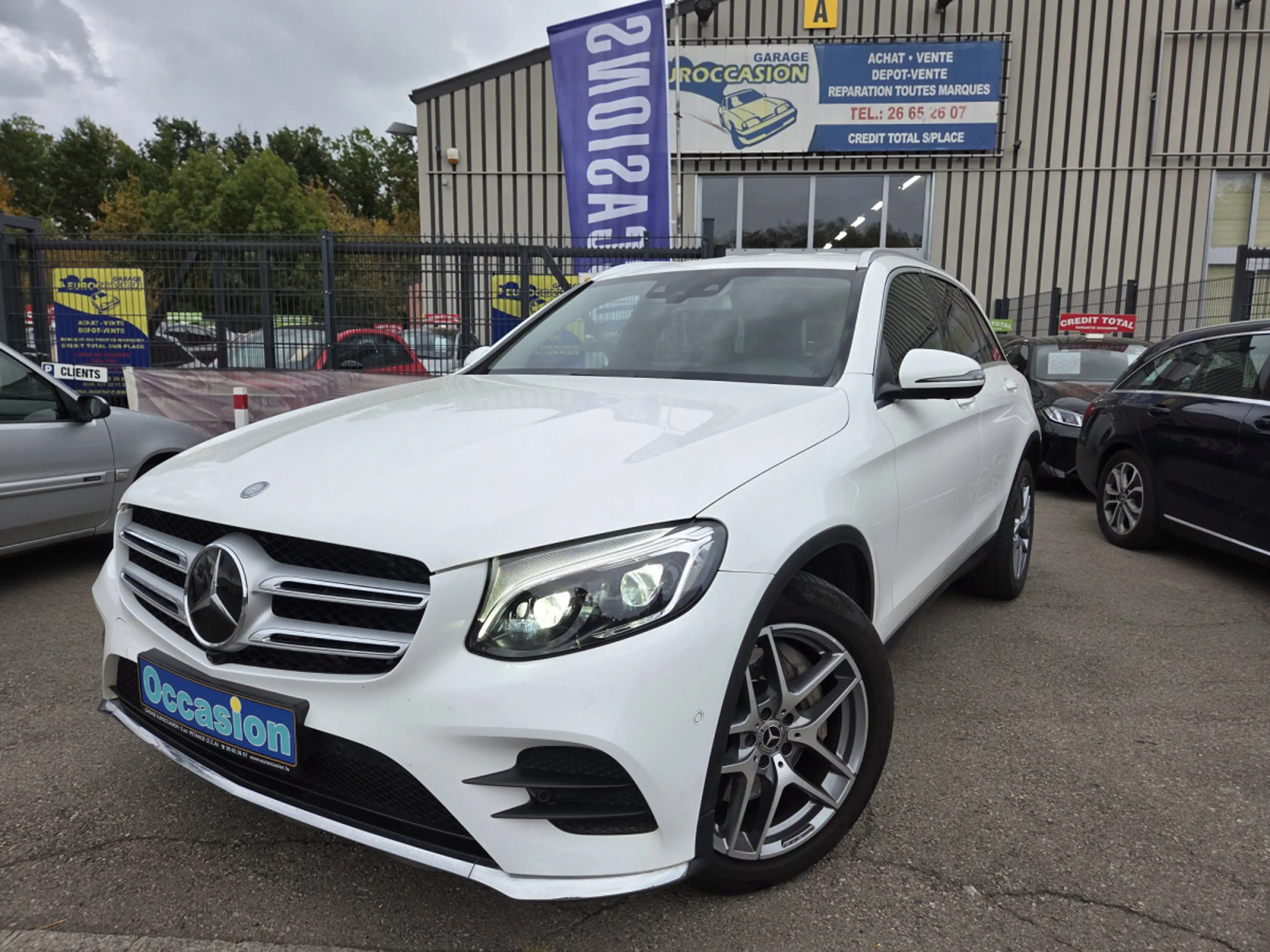 Mercedes-Benz GLC 220 AMG-LINE 4MATIC 9G-DCT