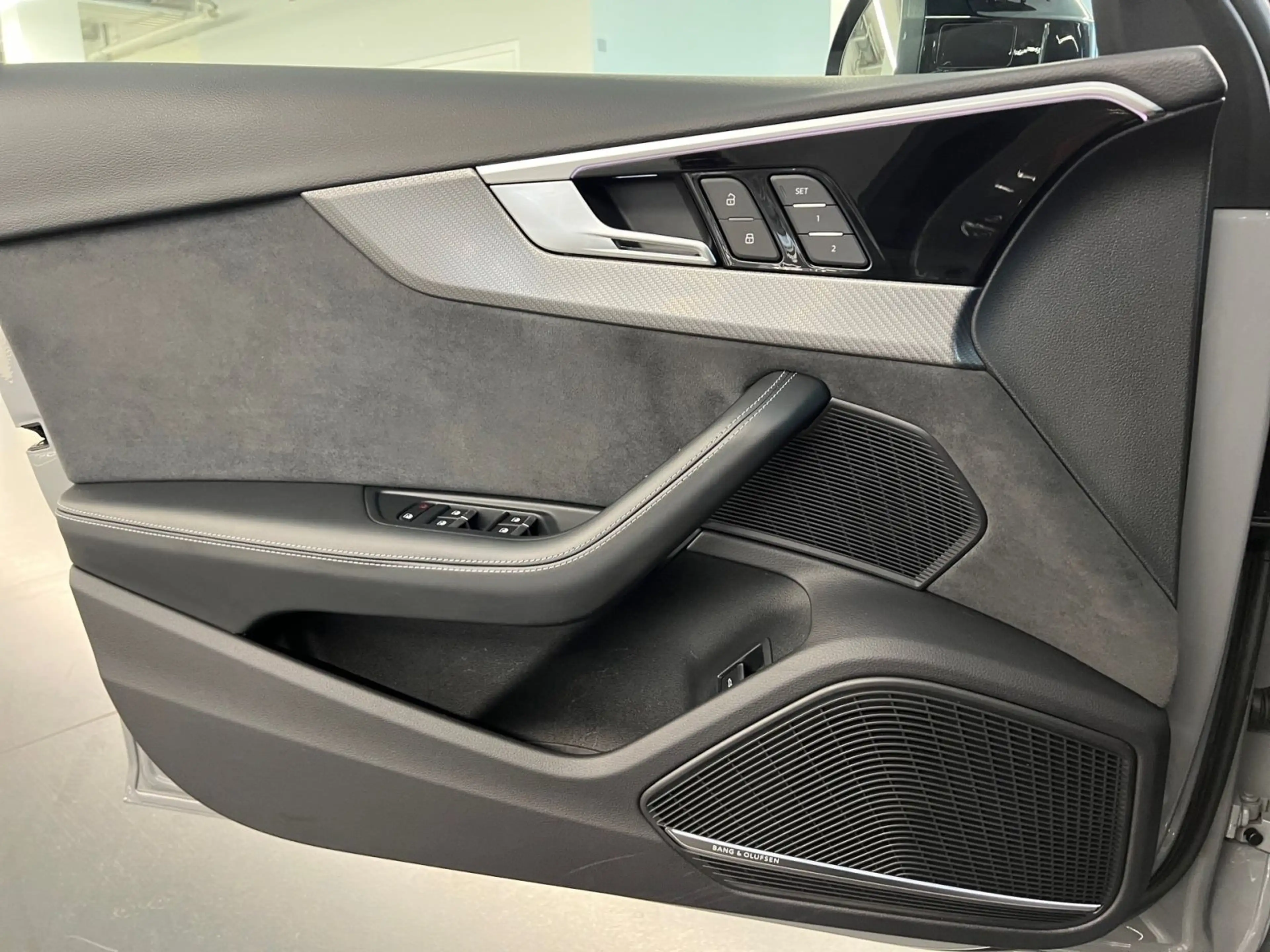 Audi RS4 RS4 Avant quattro tiptronic VirtualCockpit+ B&O — photo 7