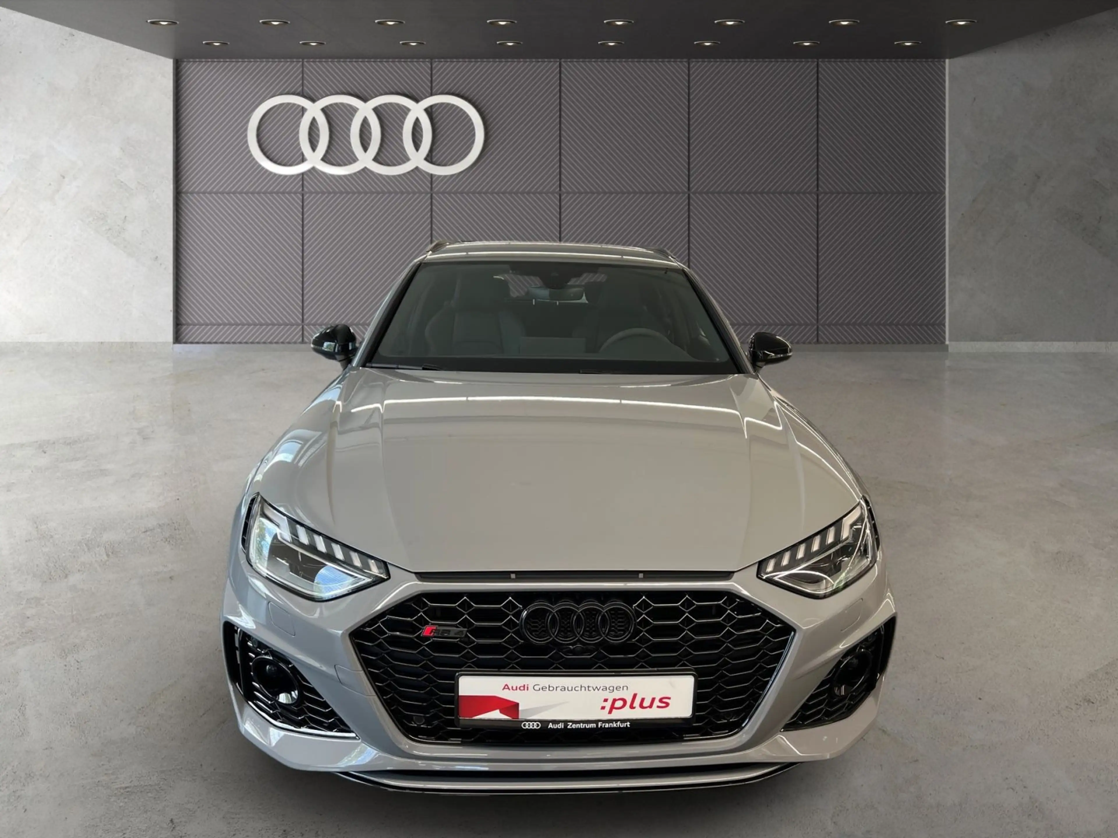 Audi RS4 RS4 Avant quattro tiptronic VirtualCockpit+ B&O — photo 2