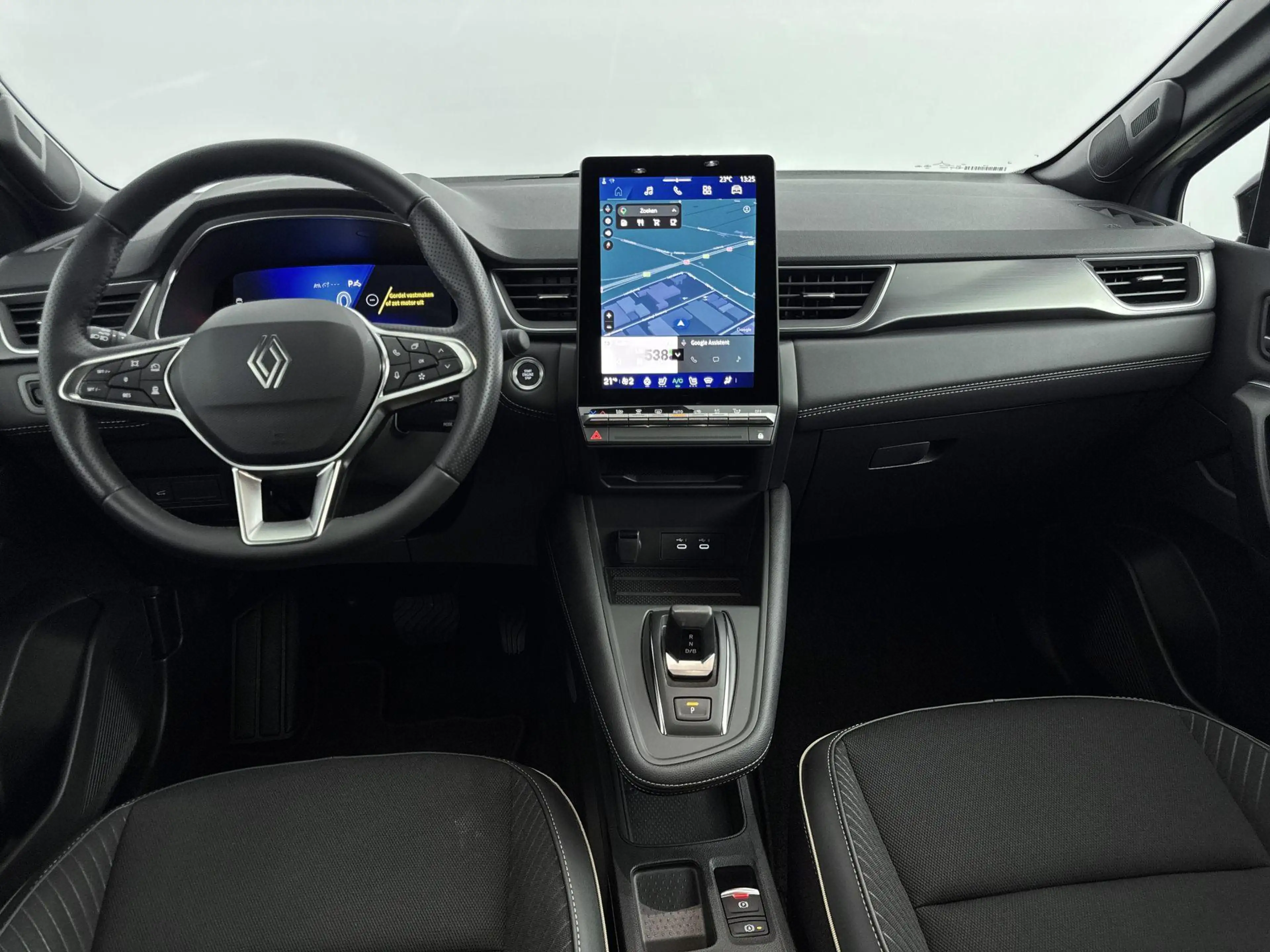 Renault Symbioz E-Tech full hybrid 145 Techno — photo 11